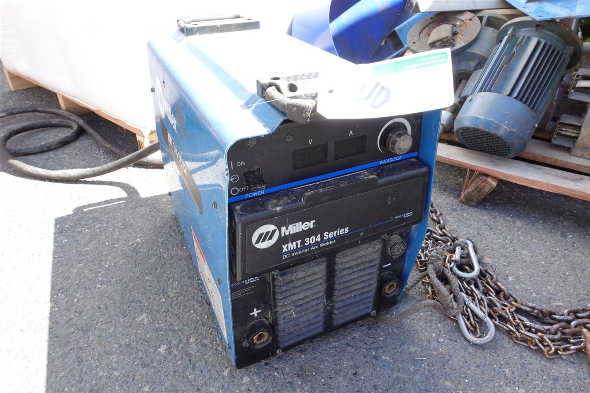 MILLER XMT 304 SERIES WELDER