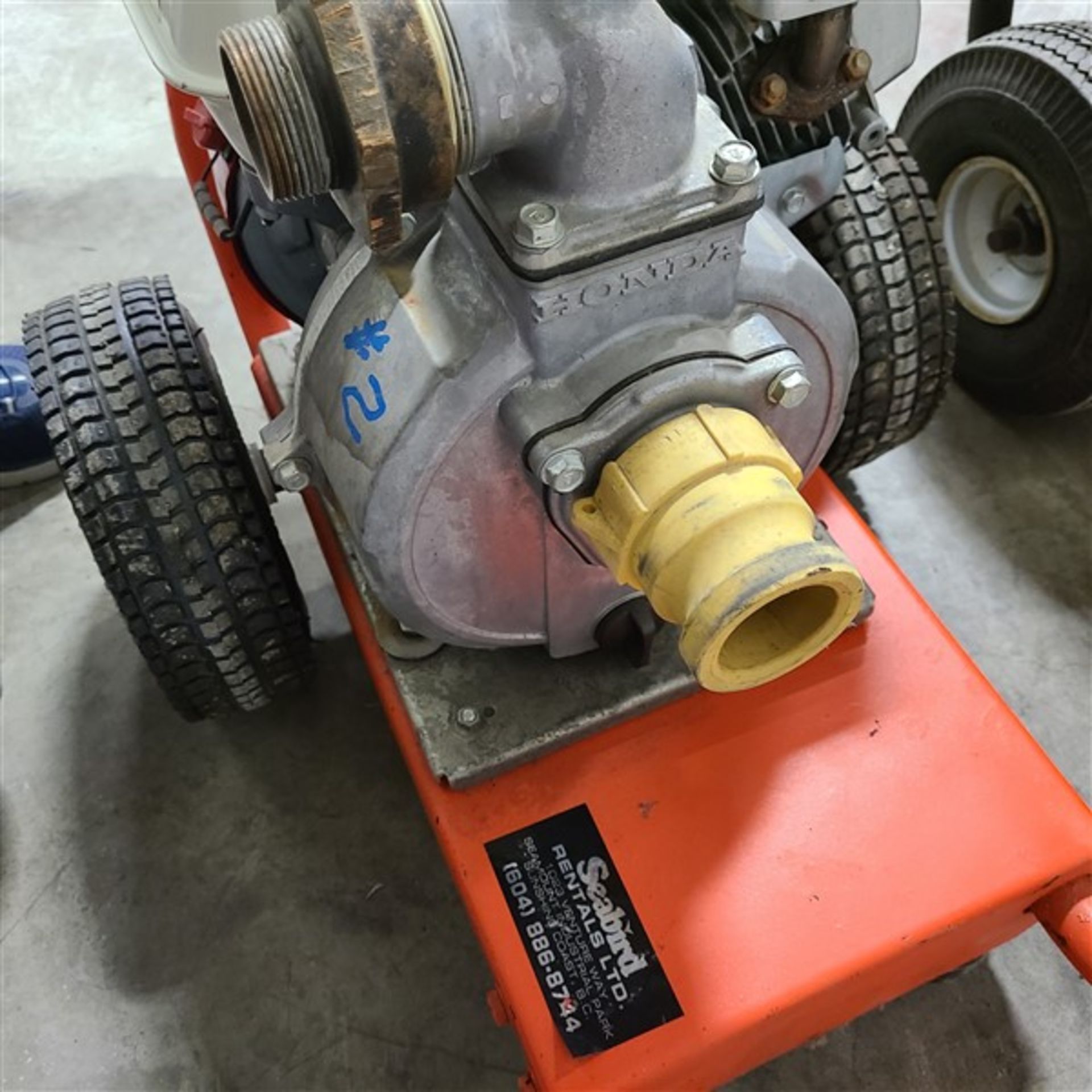 HONDA 5.5 POWERED PORTABLE TRASH PUMP, 2 IN. - Image 2 of 2