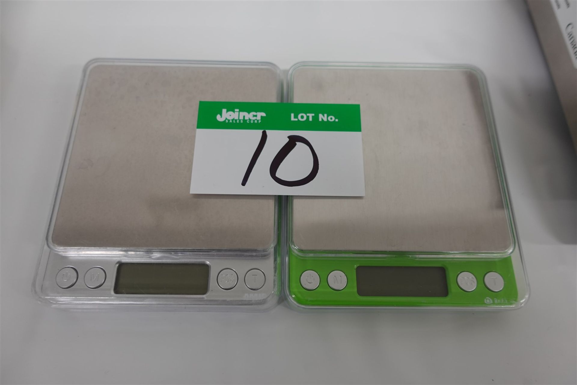 2 BRIFIT DIGITAL SCALE