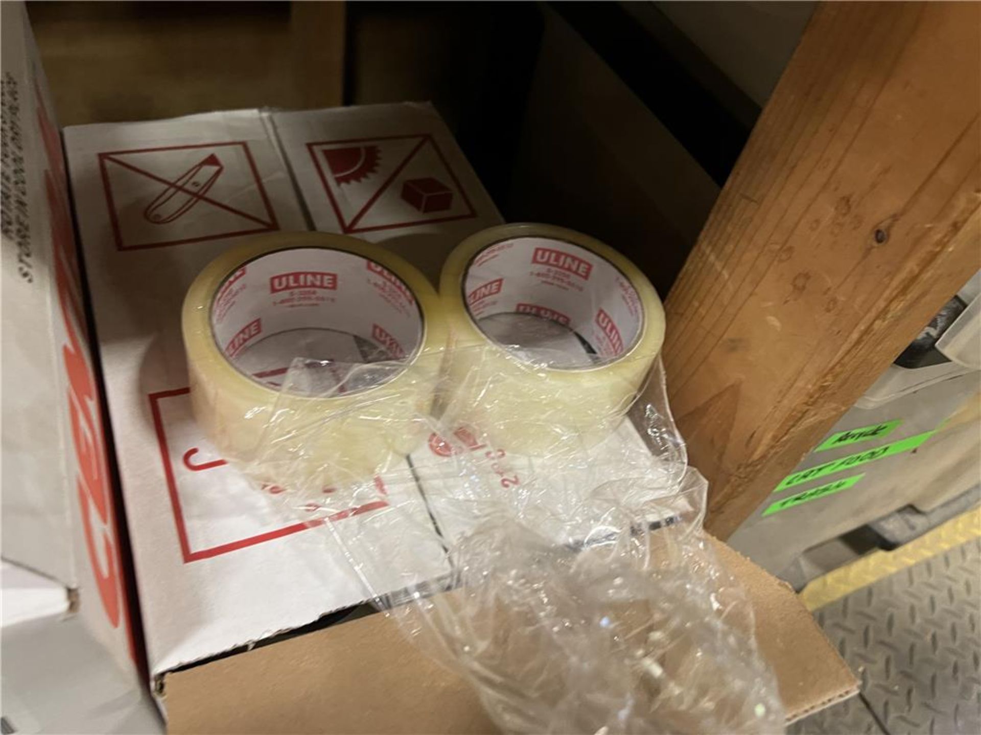 LOT: SHIPPING LABELS, BOX TAPE, 2.5-CASES OF CAN LINERS, 3-DRAWER PLASTIC STORAGE CABINET - Image 4 of 6