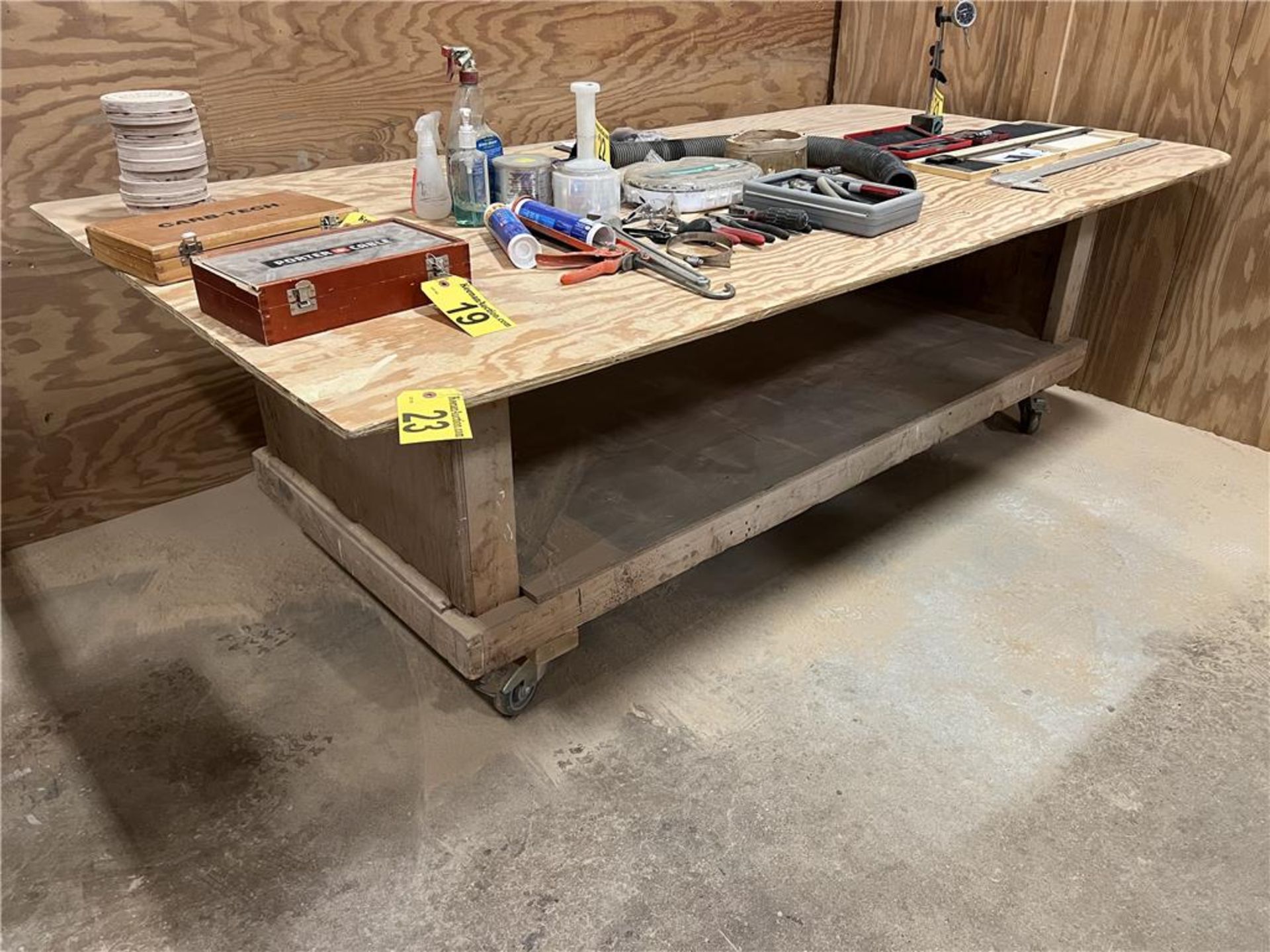 4'X8' WORK TABLE