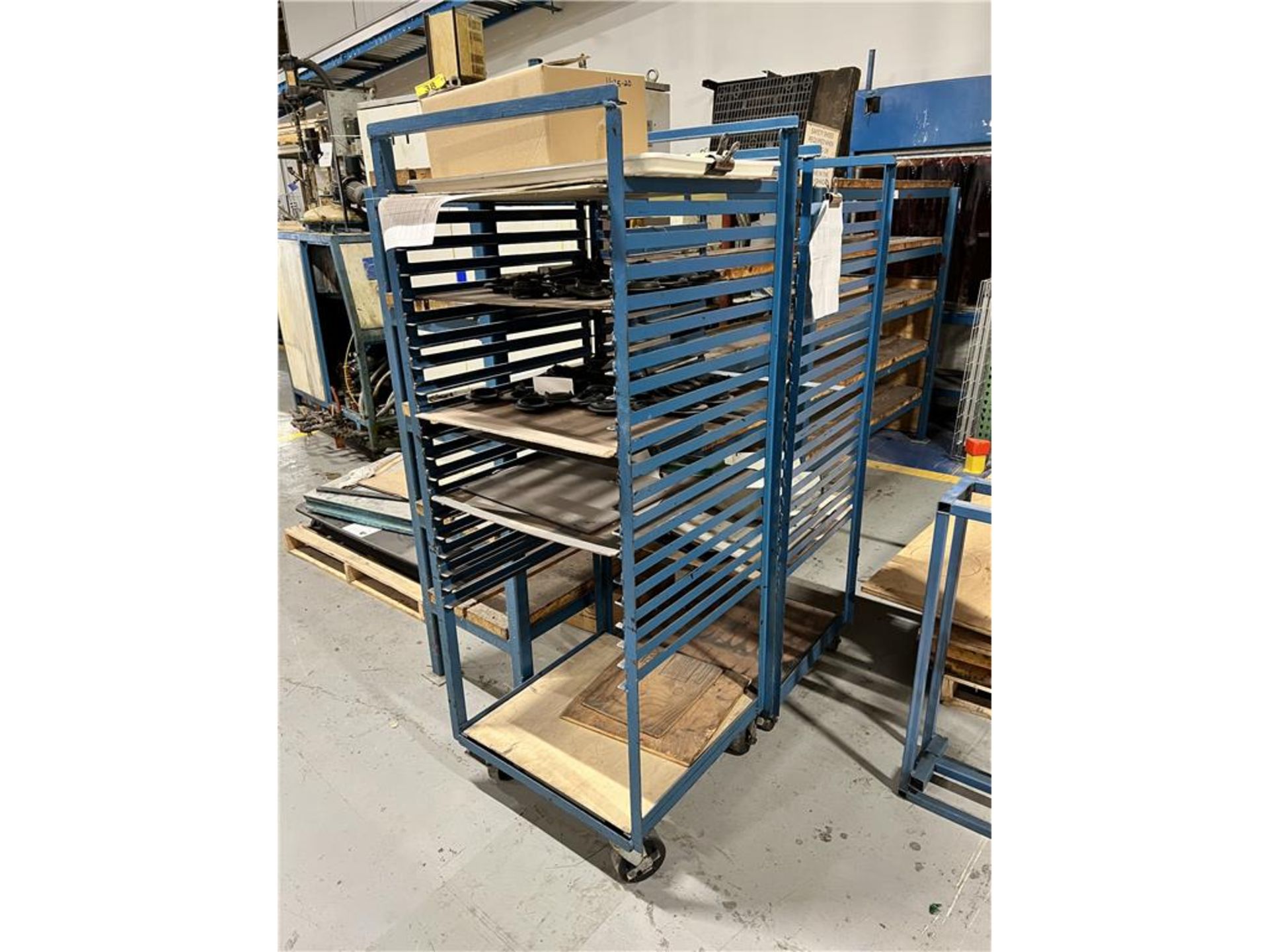 LOT: MOLD RACK, STEEL TRAY RACKS, INCLINE RACK, STEEL CABINET - Image 2 of 4