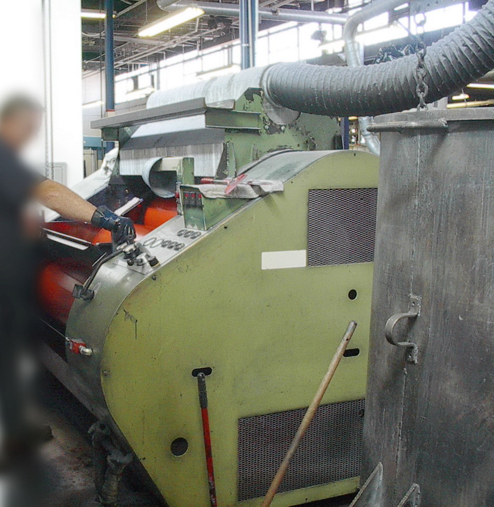 BUHLER SDV1300 THREE ROLL MILL - Image 2 of 2