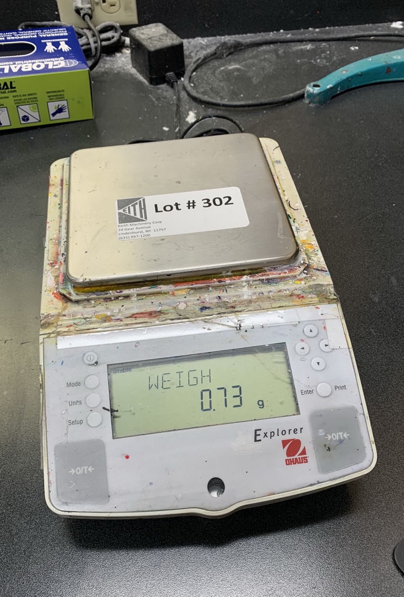 OHAUS LABORATORY SCALE, MODEL EXPLORER