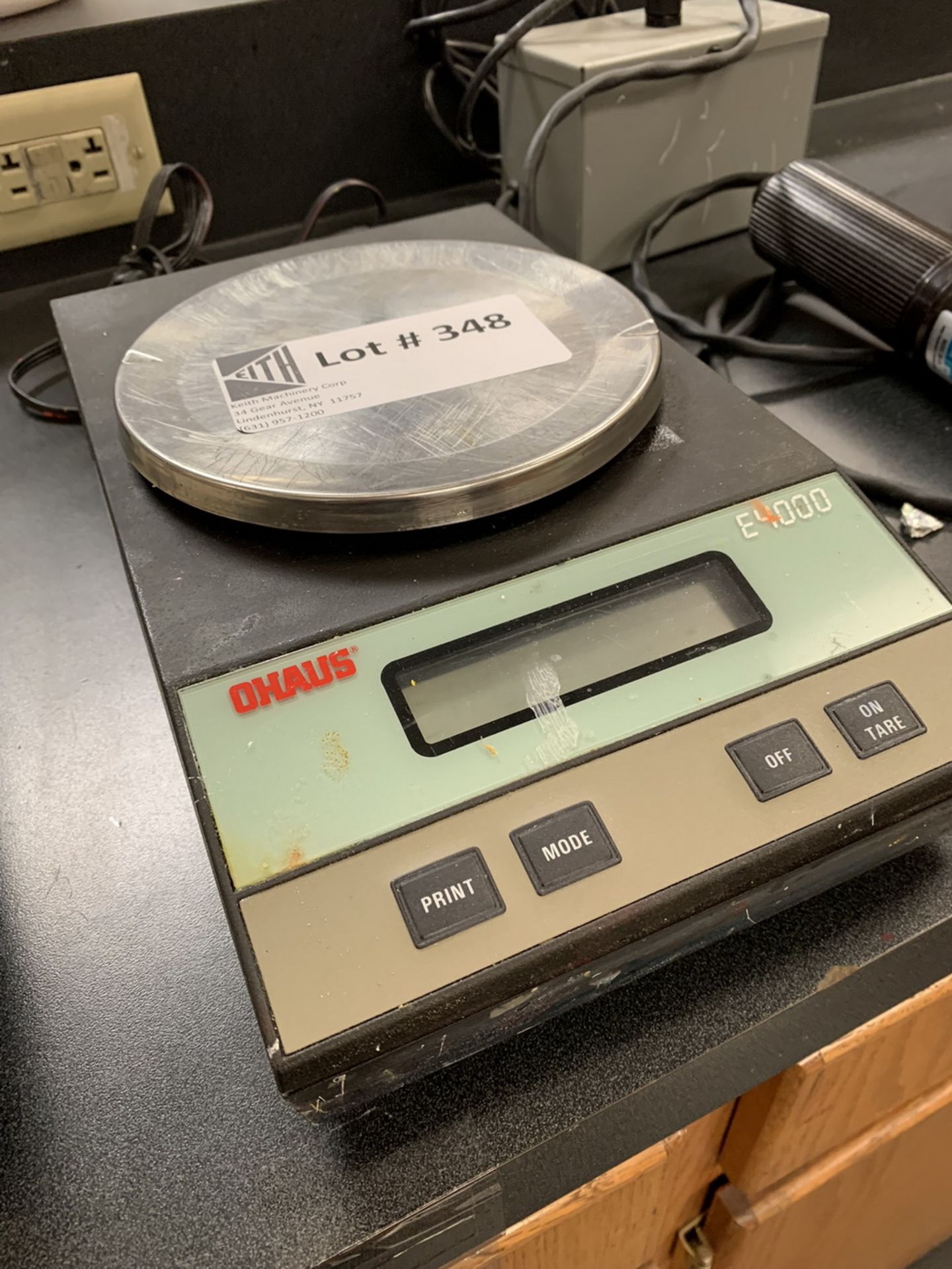 OHAUS LABORATORY SCALE, MODEL E4000 - Image 2 of 2