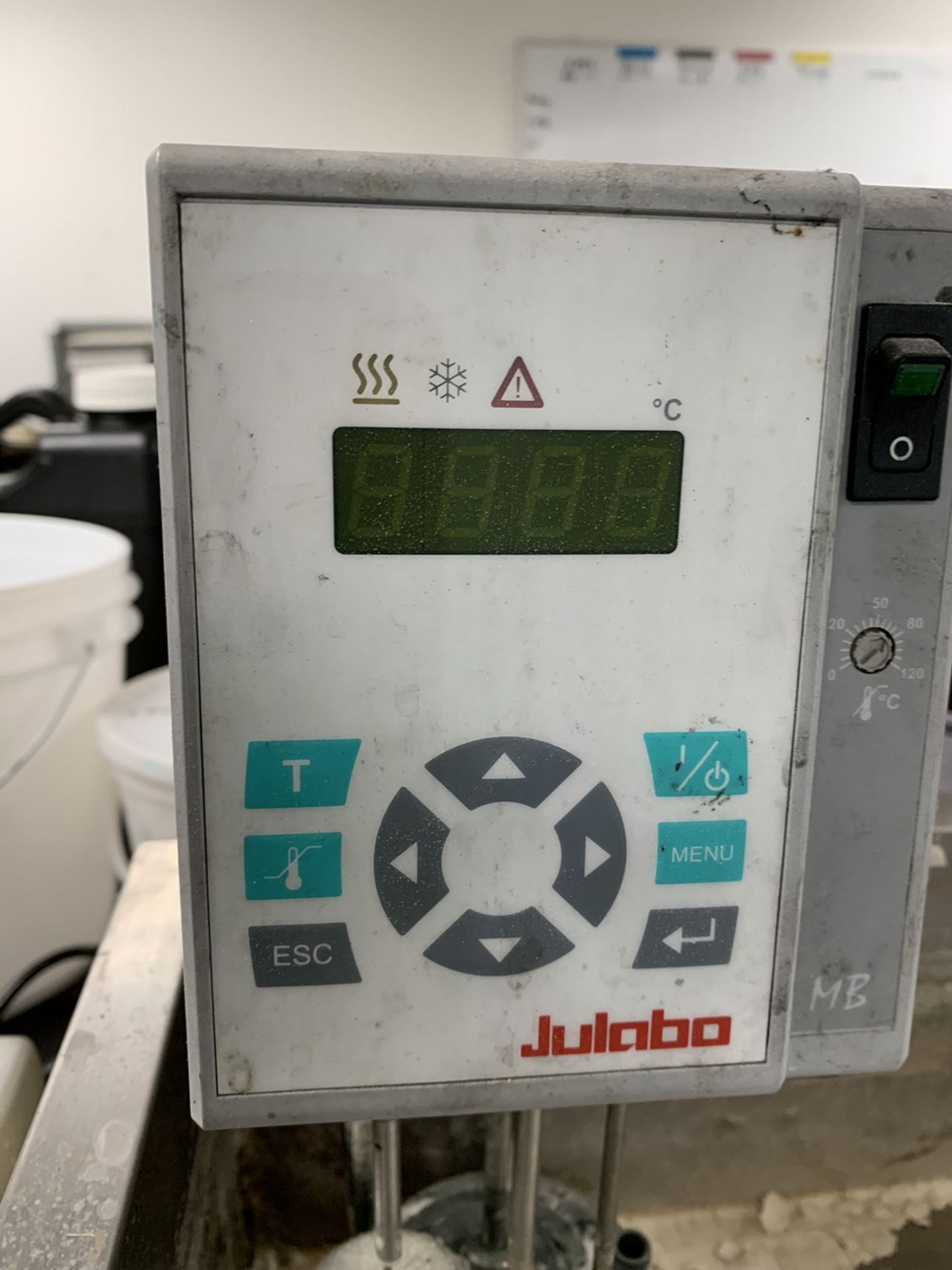 WATER BATH MODEL YB131, WITH JULABO TEMPERATURE CONTROLLER - Image 2 of 3