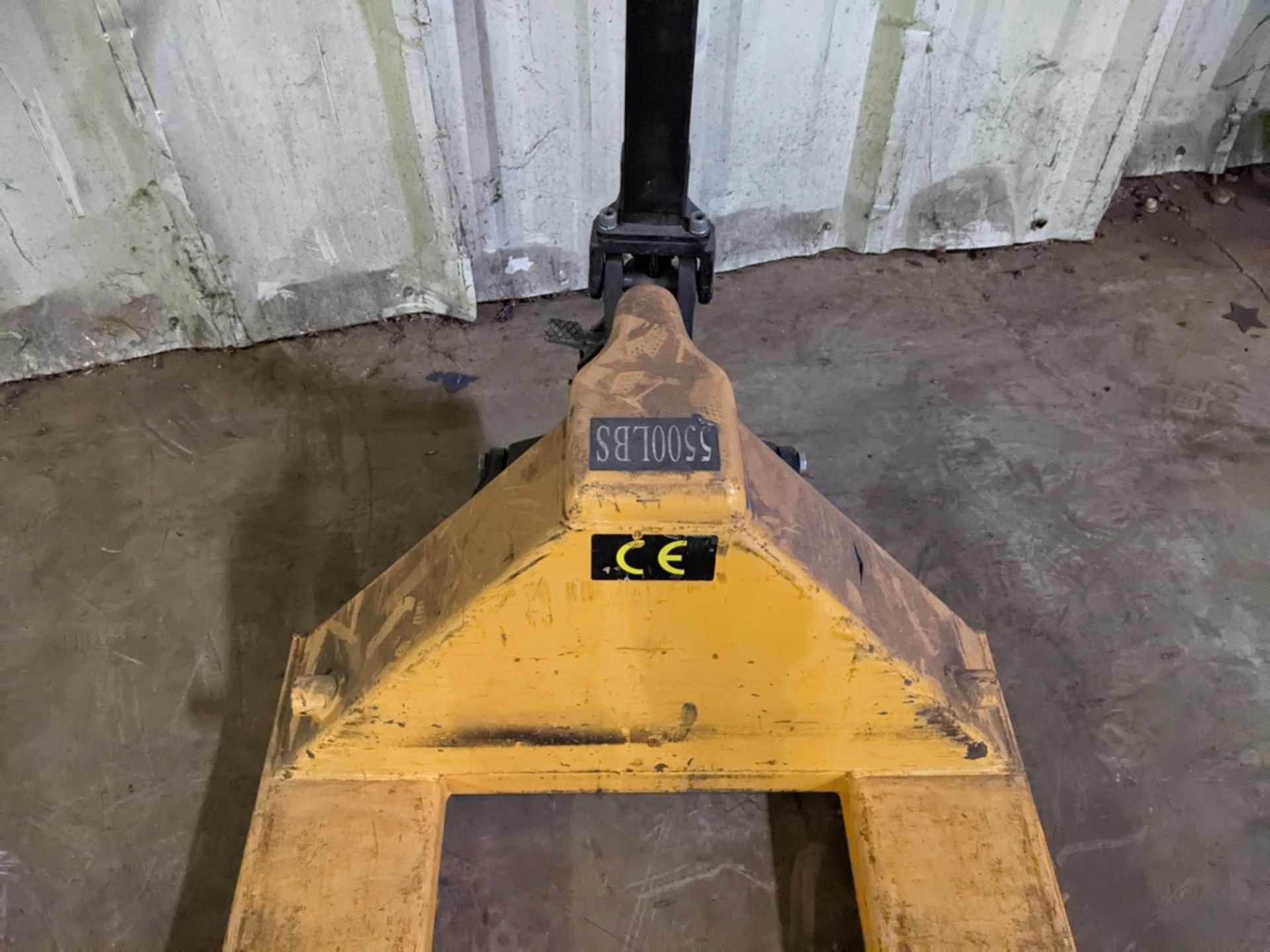 5500lbs Capacity Pallet Jack. - Image 4 of 9