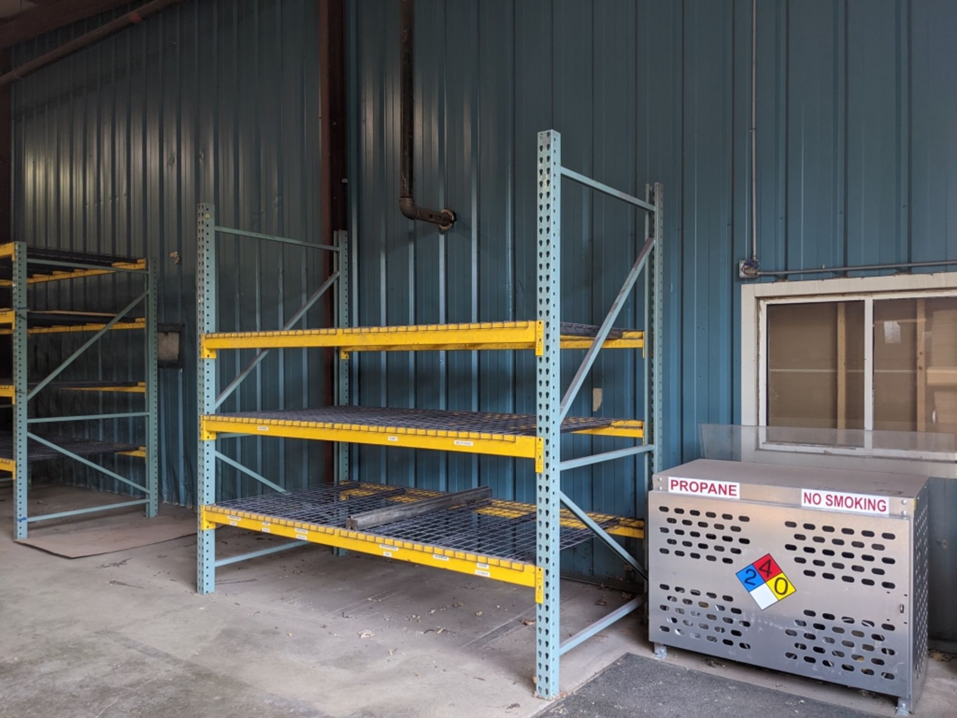 Interlake Pallet Racking. Measures Approximately - Image 3 of 5