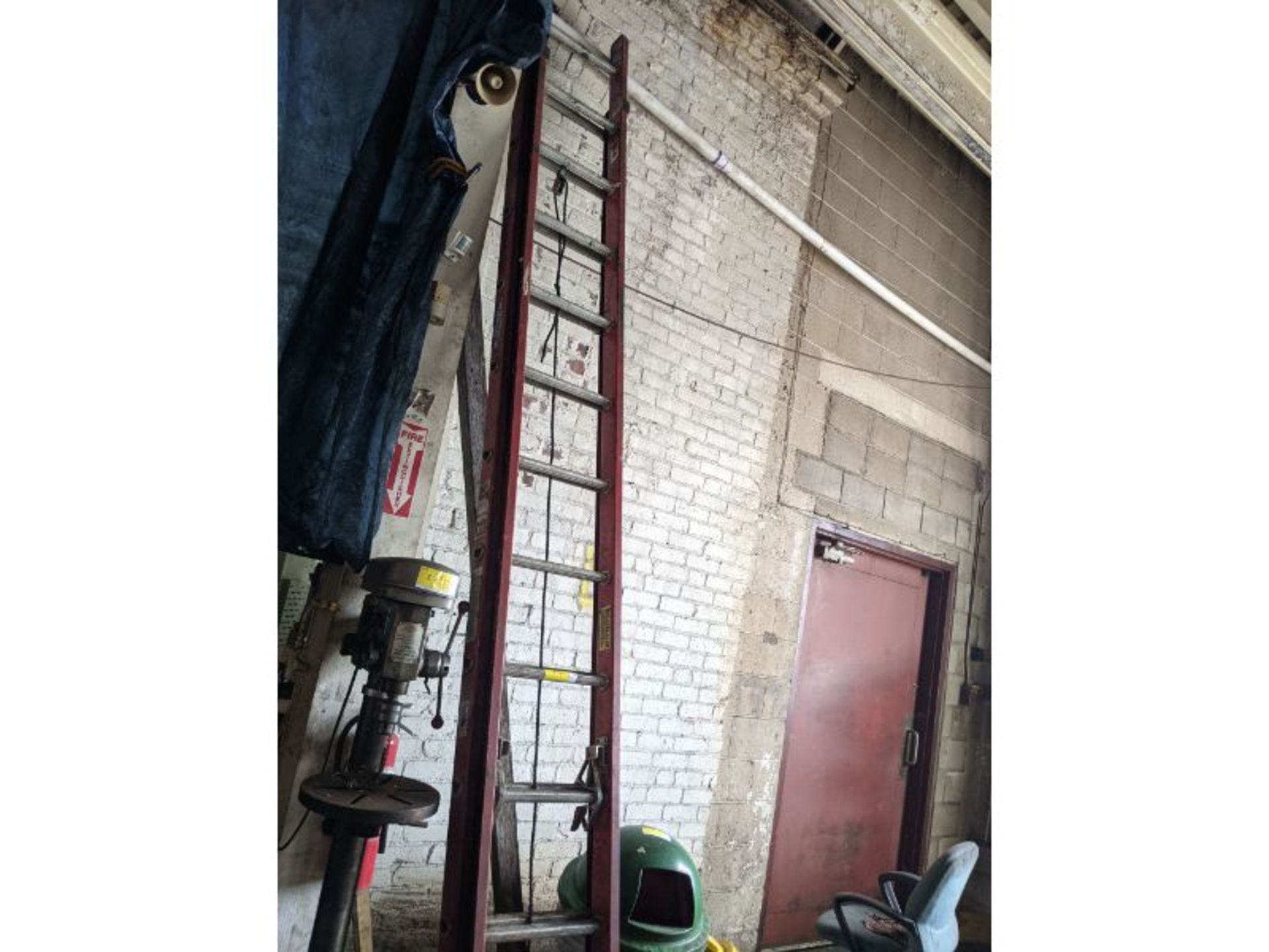 24Ft Extension Ladder