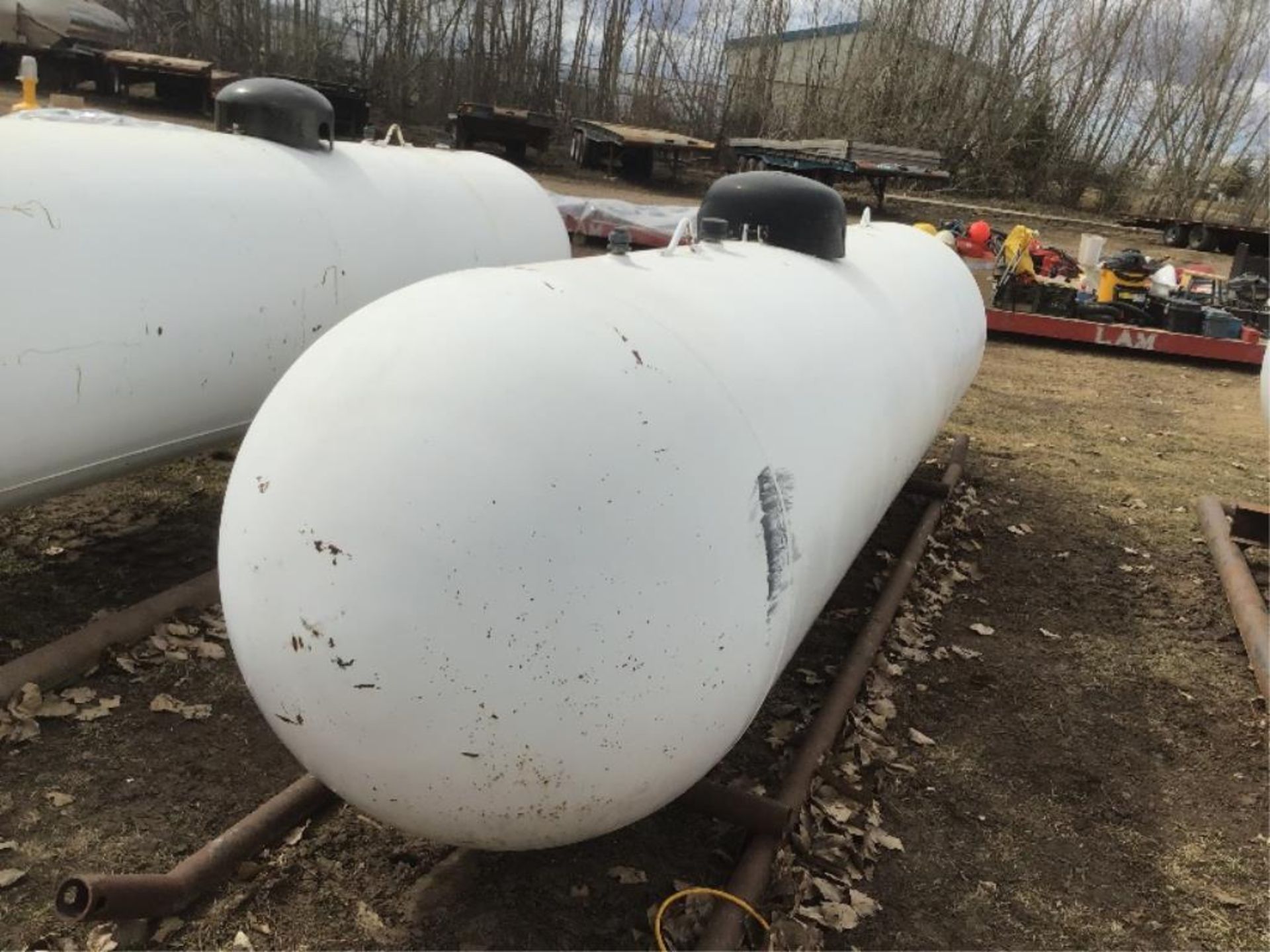 2007 1000g Propane Tank Lot #s" 276 & 277 Selling on Choice. Lot #s" 276 & 277 Selling on Choice.