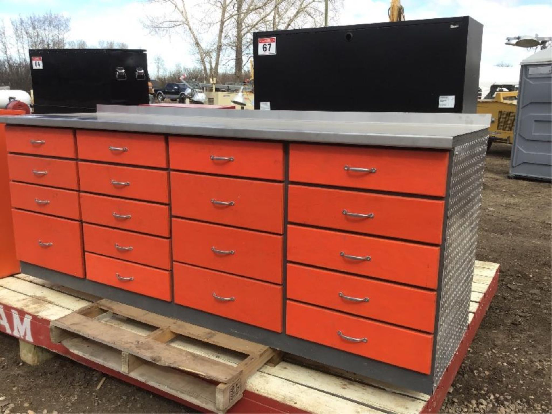 18-Drawer 8Ft Shop Cabinet w/Stainless Steel Top