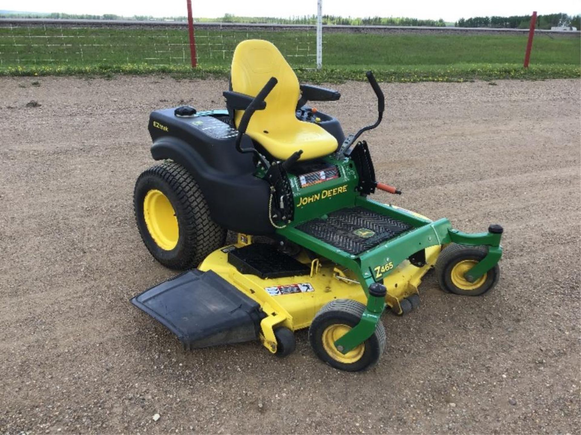 2008 John Deere Z465 EZtrak Zero Turn Mower VIN MOX465EO42733 62in Cut, 25hp Eng, 317hrs, New - Image 2 of 9