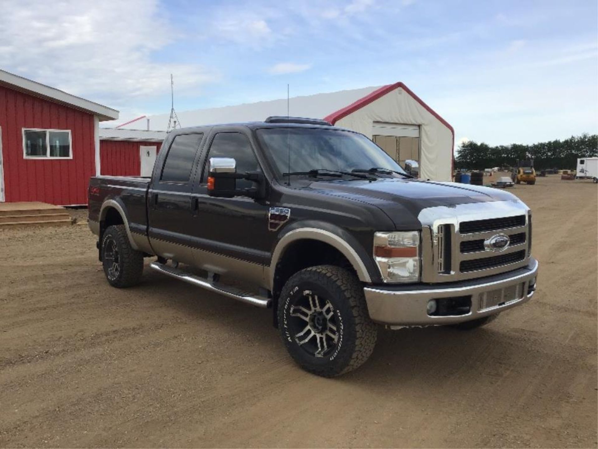 2008 Ford F350 Superduty Crew Cab Lariat 4x4 Truck VIN 1FTWW31R18EA06847 6.4L Turbo Diesel Eng, A/T, - Image 2 of 22