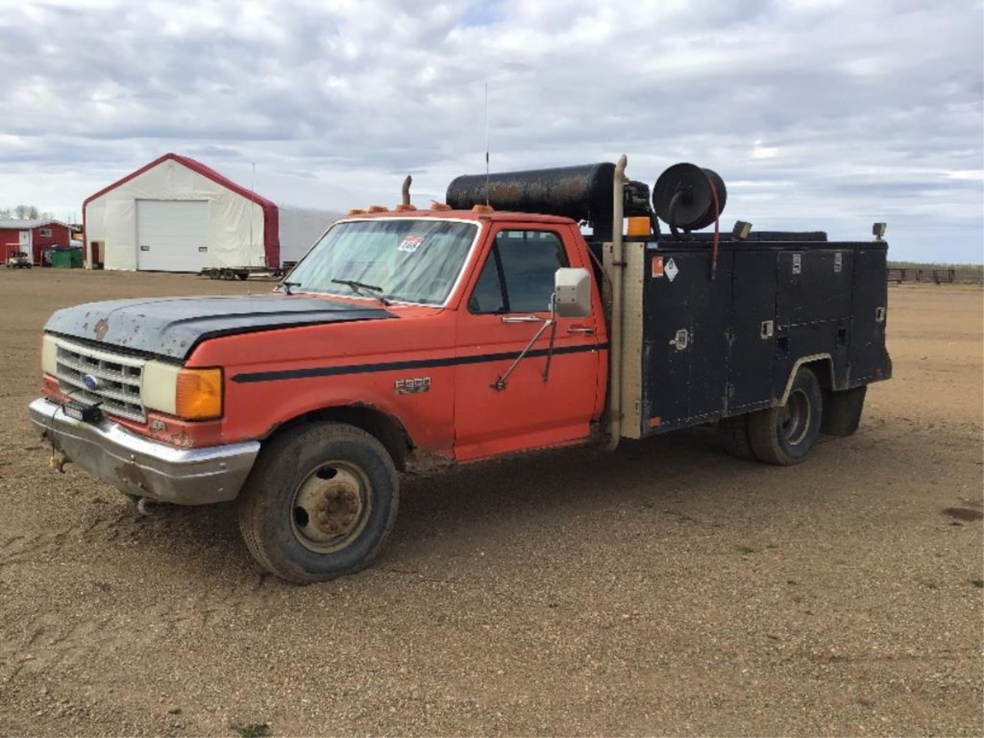 1991 Ford F-350 S/A Dually Service Truck VIN 2FDKF37G3MCA43978 29198hrs 4 Spd St Trans, Lights. c/ - Image 2 of 13