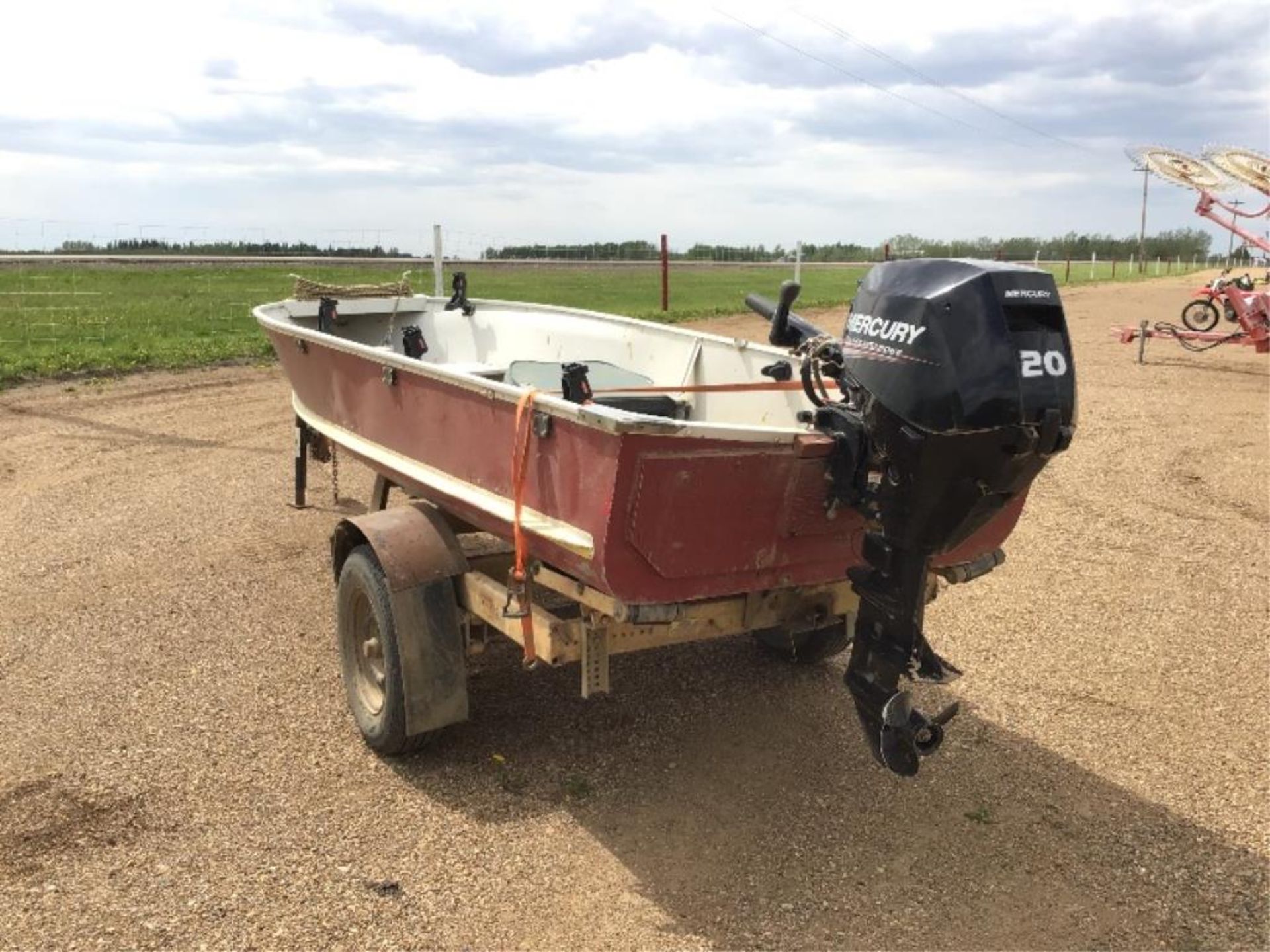 Can Boat 14Ft Aluminum Boat & 1965 General Trailer s/n SR 5 3289 Trailer VIN FDECXMH09283 (Kicker on - Image 4 of 12