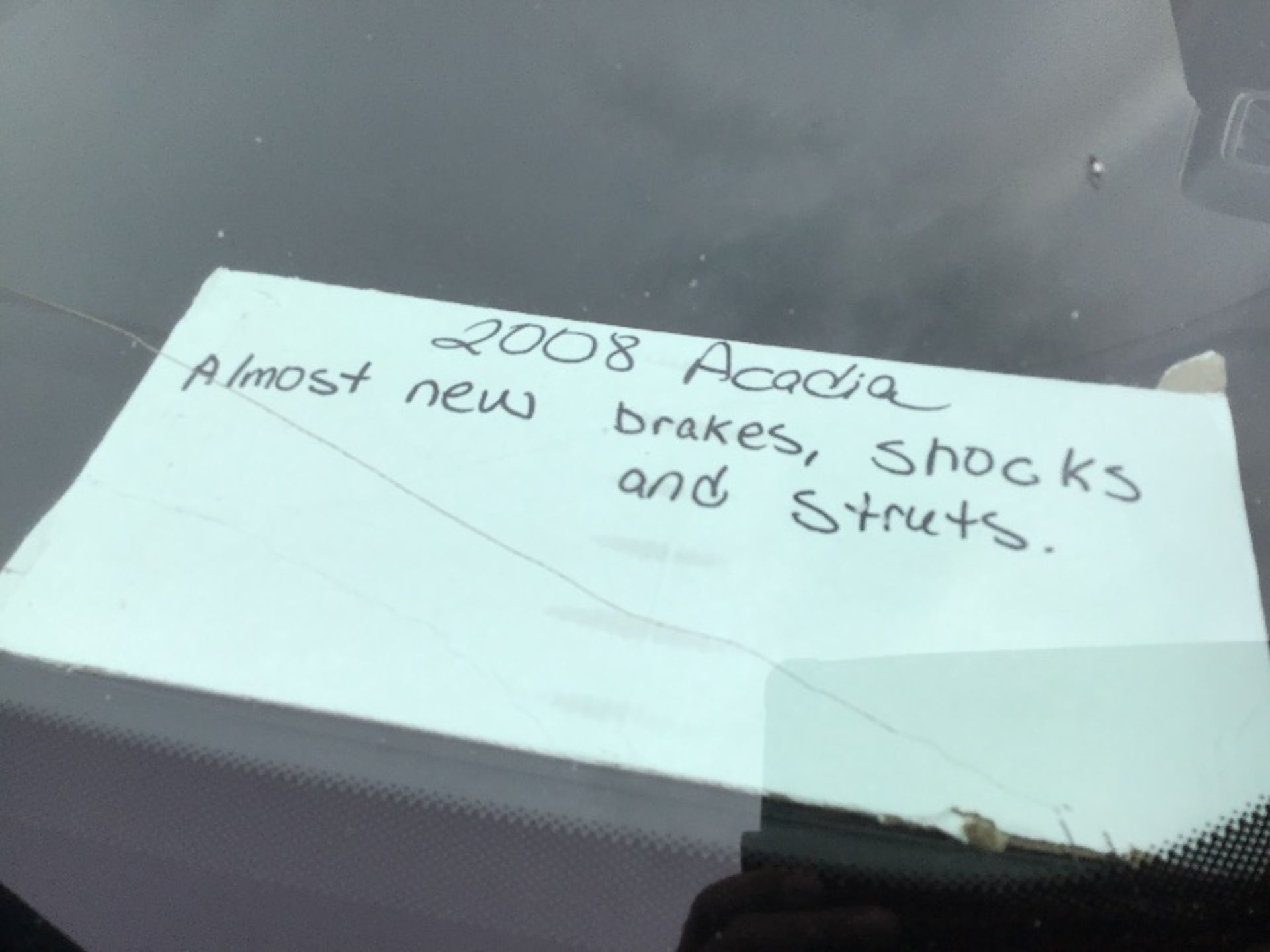 2008 GMC Acadia AWD SUV VIN 1GKEV13768J224907 3.6L Eng, A/T, 8-pass, 258,125km, Almost new brakes, - Image 12 of 12