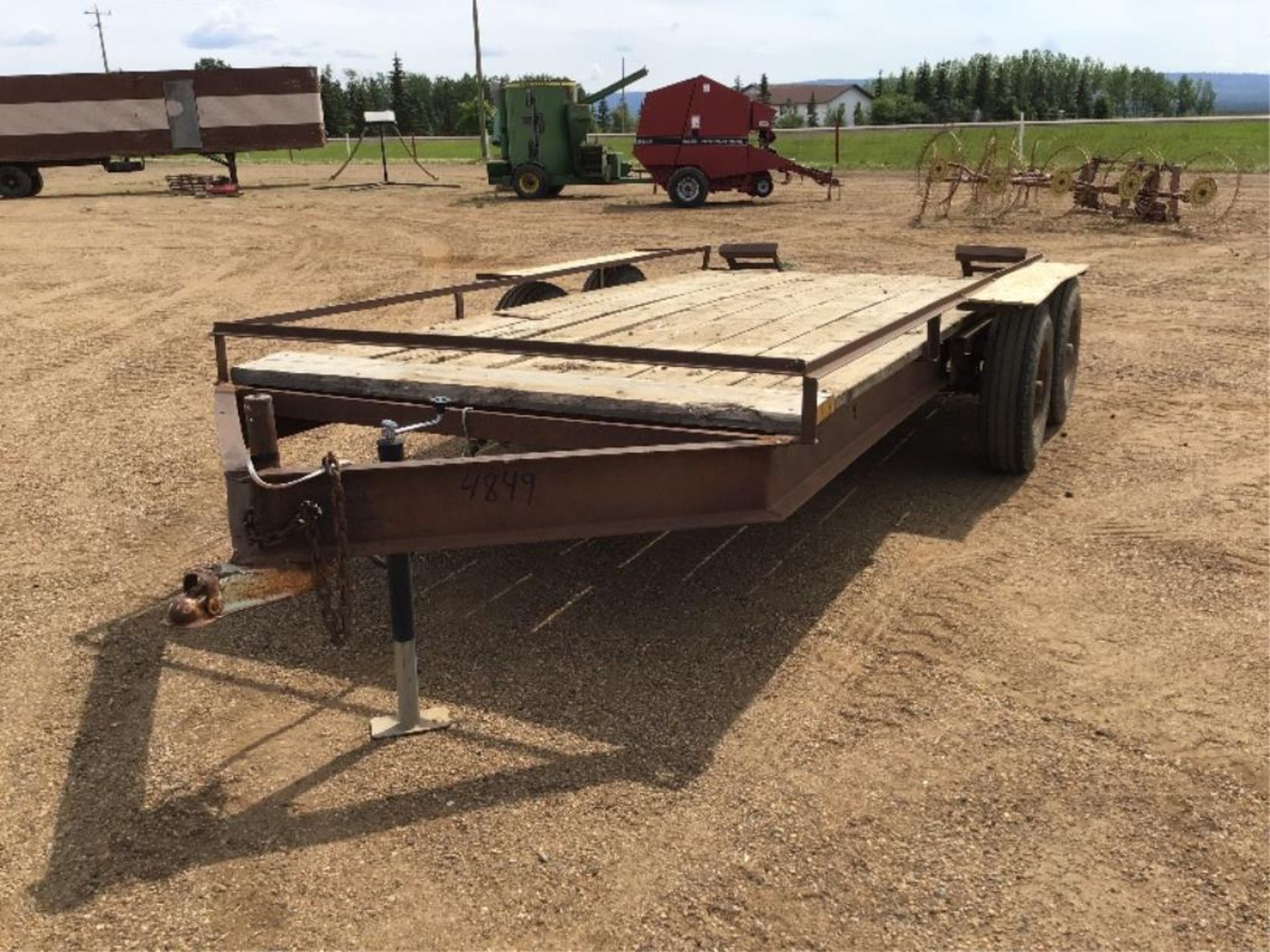 T/A Farm Trailer NO VIN. Sells with Bill of Sale only.