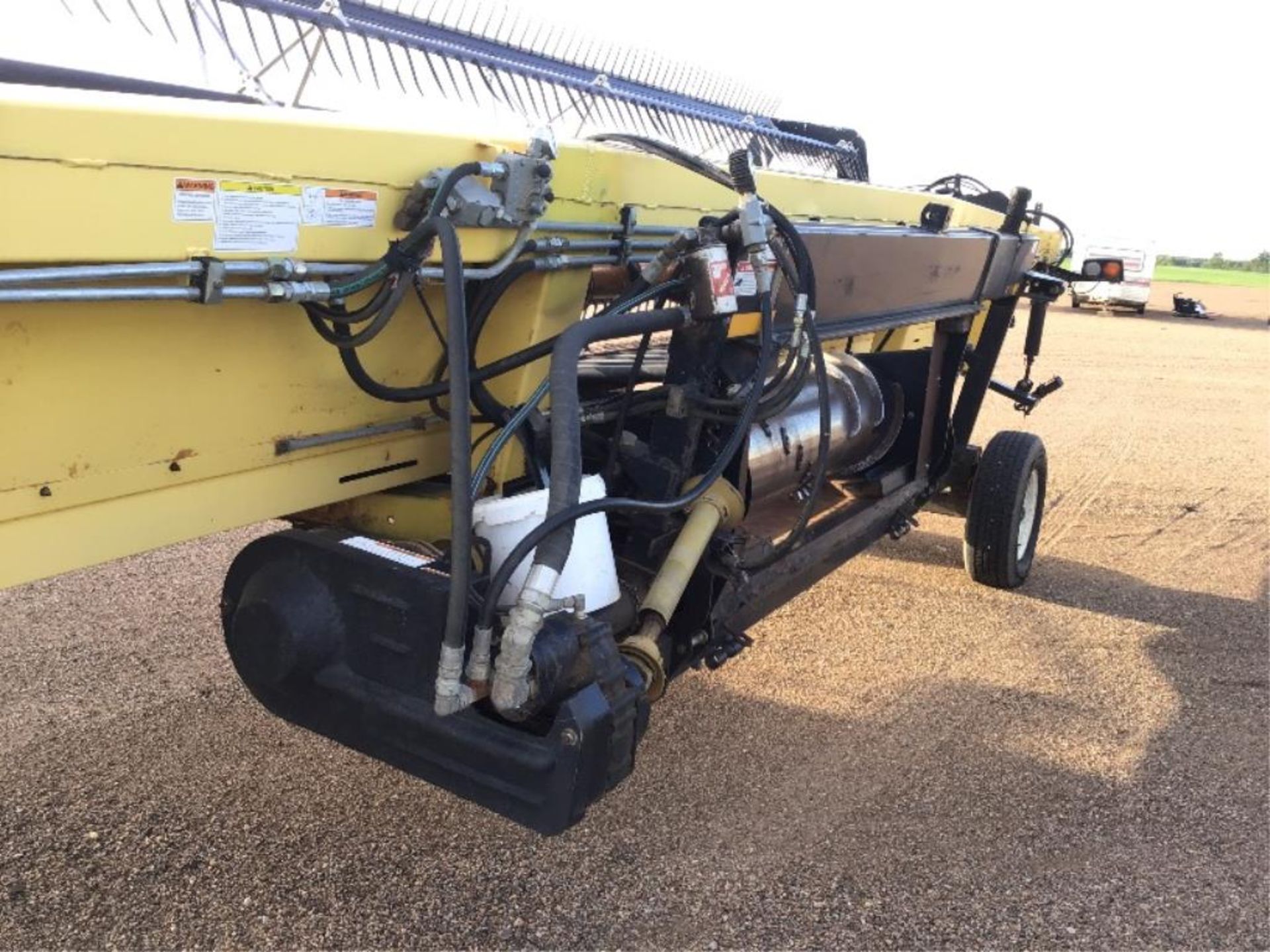 2000 30Ft Honey Bee Draper Header s/n 430030814 U/2 Pickup Reel w/Hyd Fore & Aft, Factory Transport, - Image 5 of 15