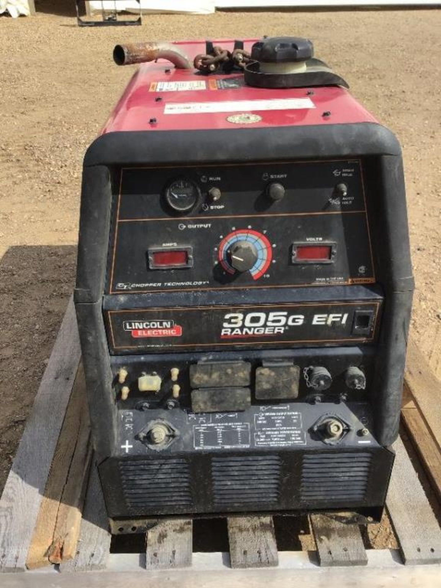 Ranger 305G Lincoln Electric Gas Powered Welder 1069hrs, Kohler 25hp EFI Engine - Image 2 of 11