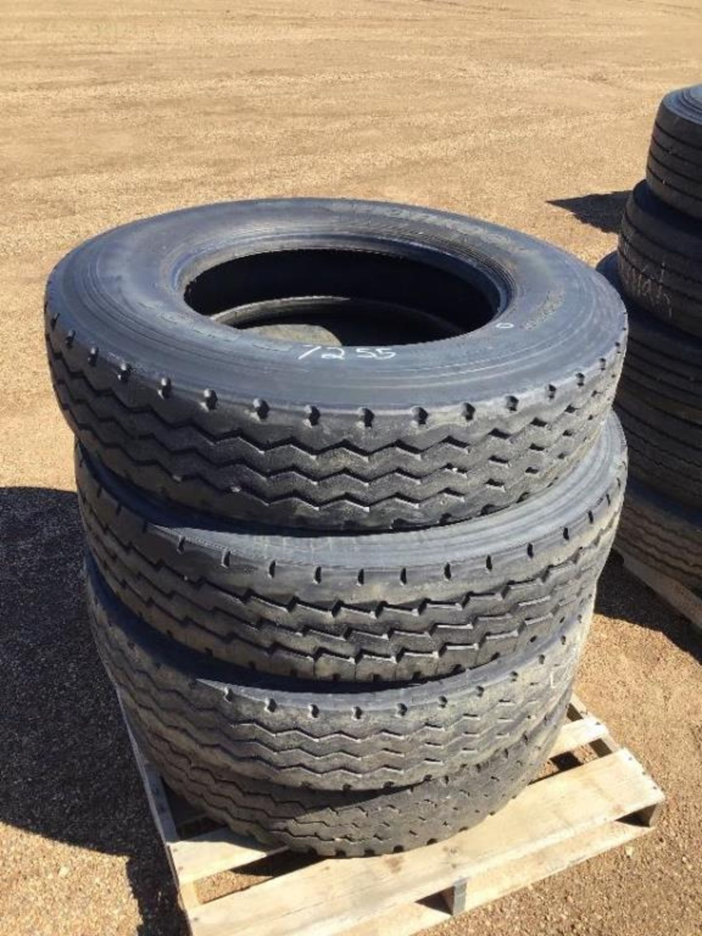 (4) 11R24.5 Tires