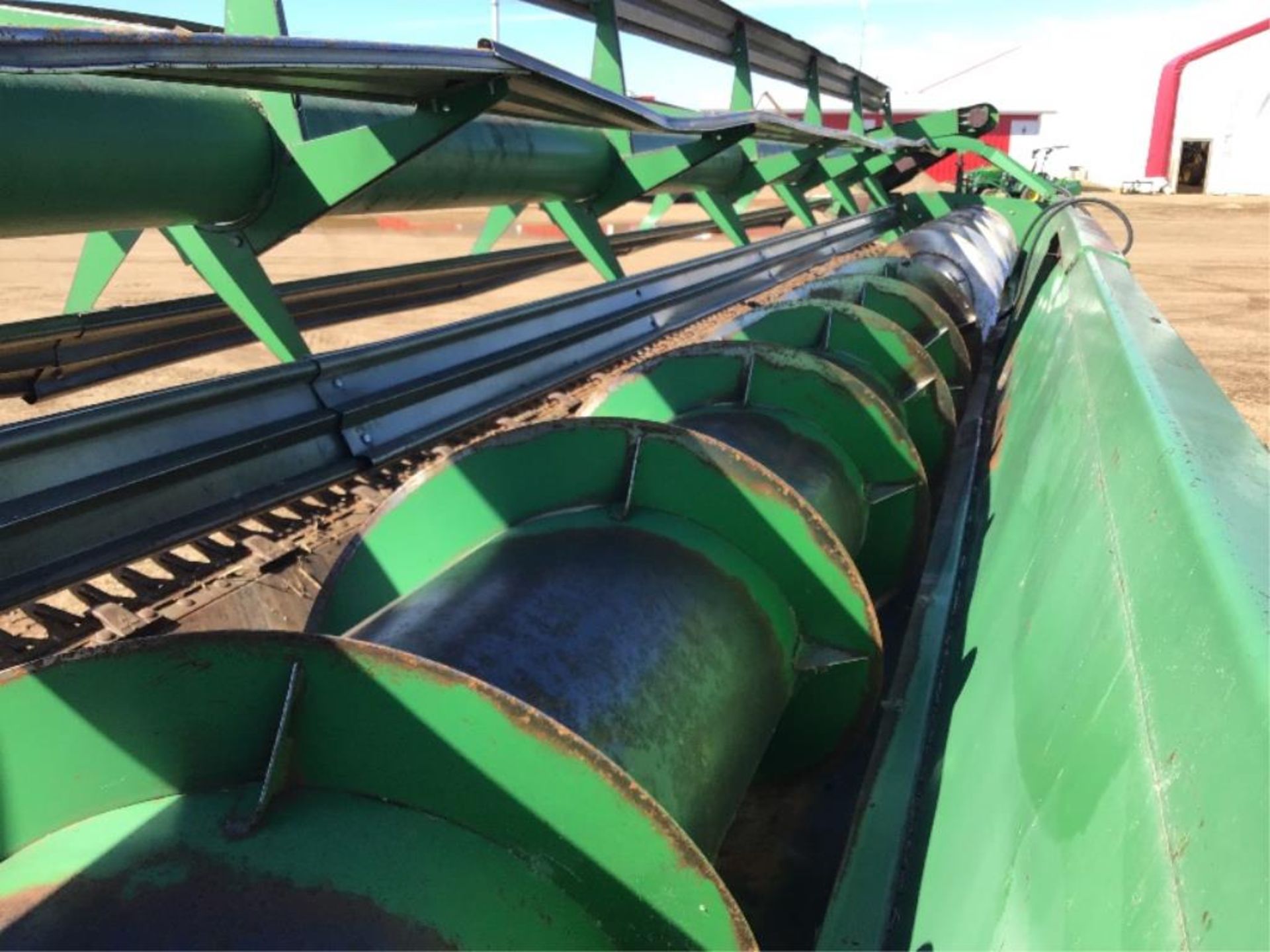 230 John Deere Rigid Header w/Batt Reel 30ft (header Transport not selling) - Image 9 of 9