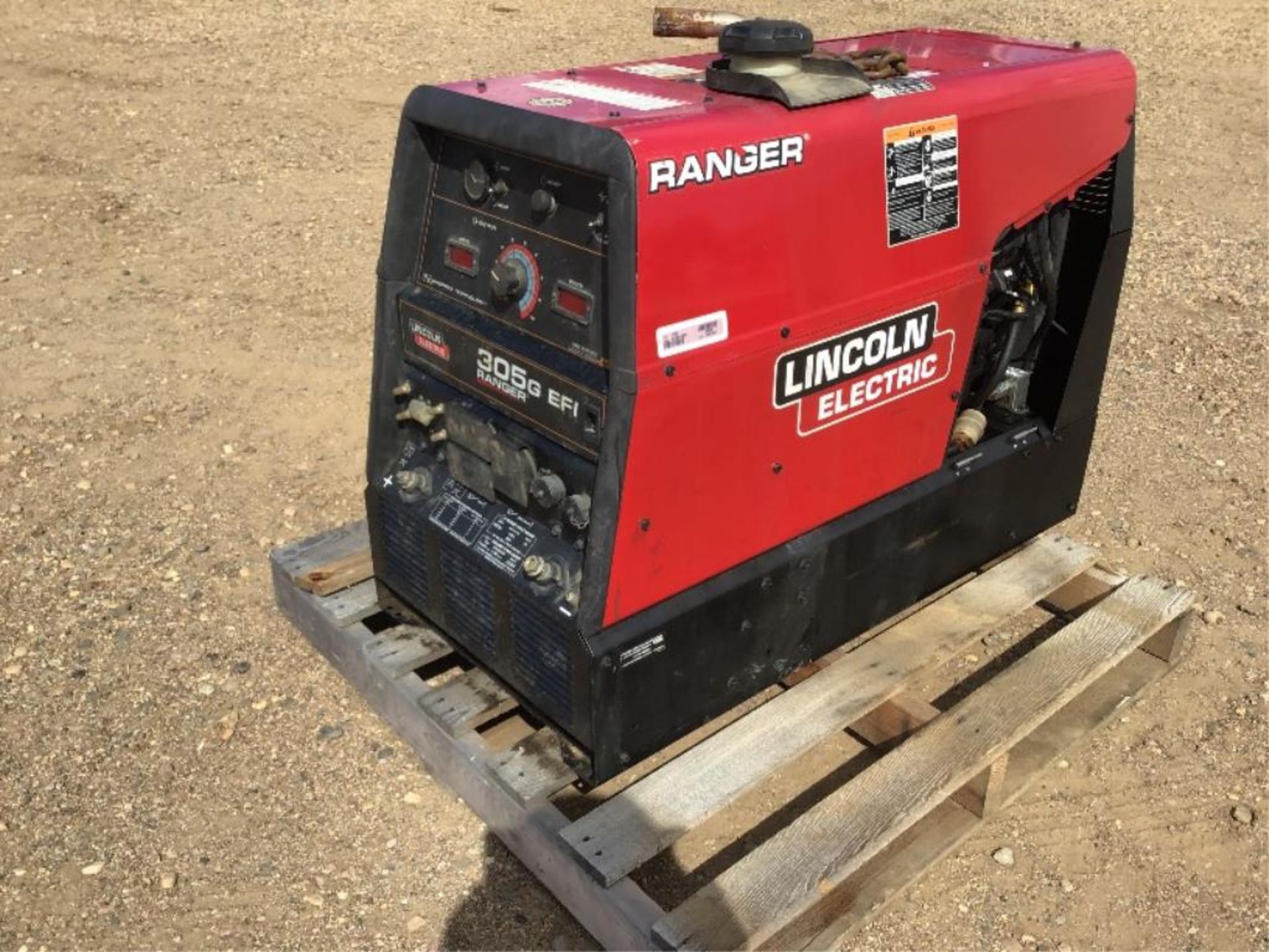 Ranger 305G Lincoln Electric Gas Powered Welder 1069hrs, Kohler 25hp EFI Engine - Image 11 of 11