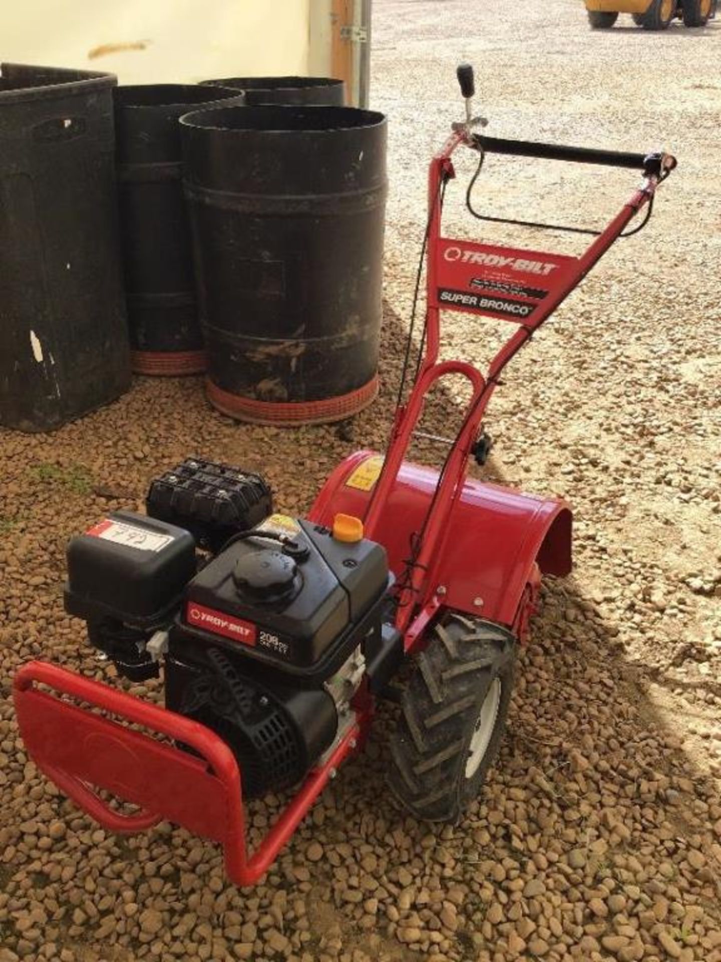 Troy Bilt Rear Tine 16in Garden Tiller 208cc Engine