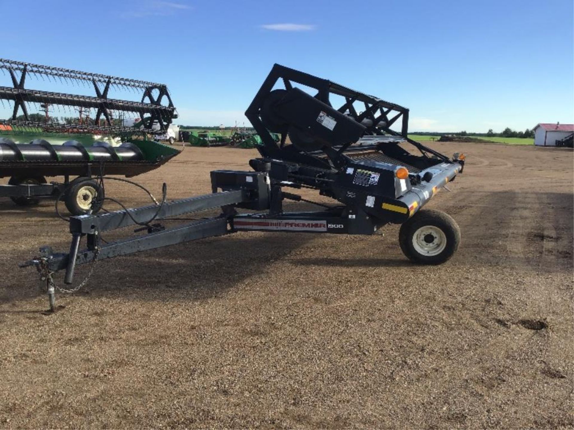 Premier 1900 21.5Ft P/T Swather 1000PTO, Batt Reel, Low Acre Unit