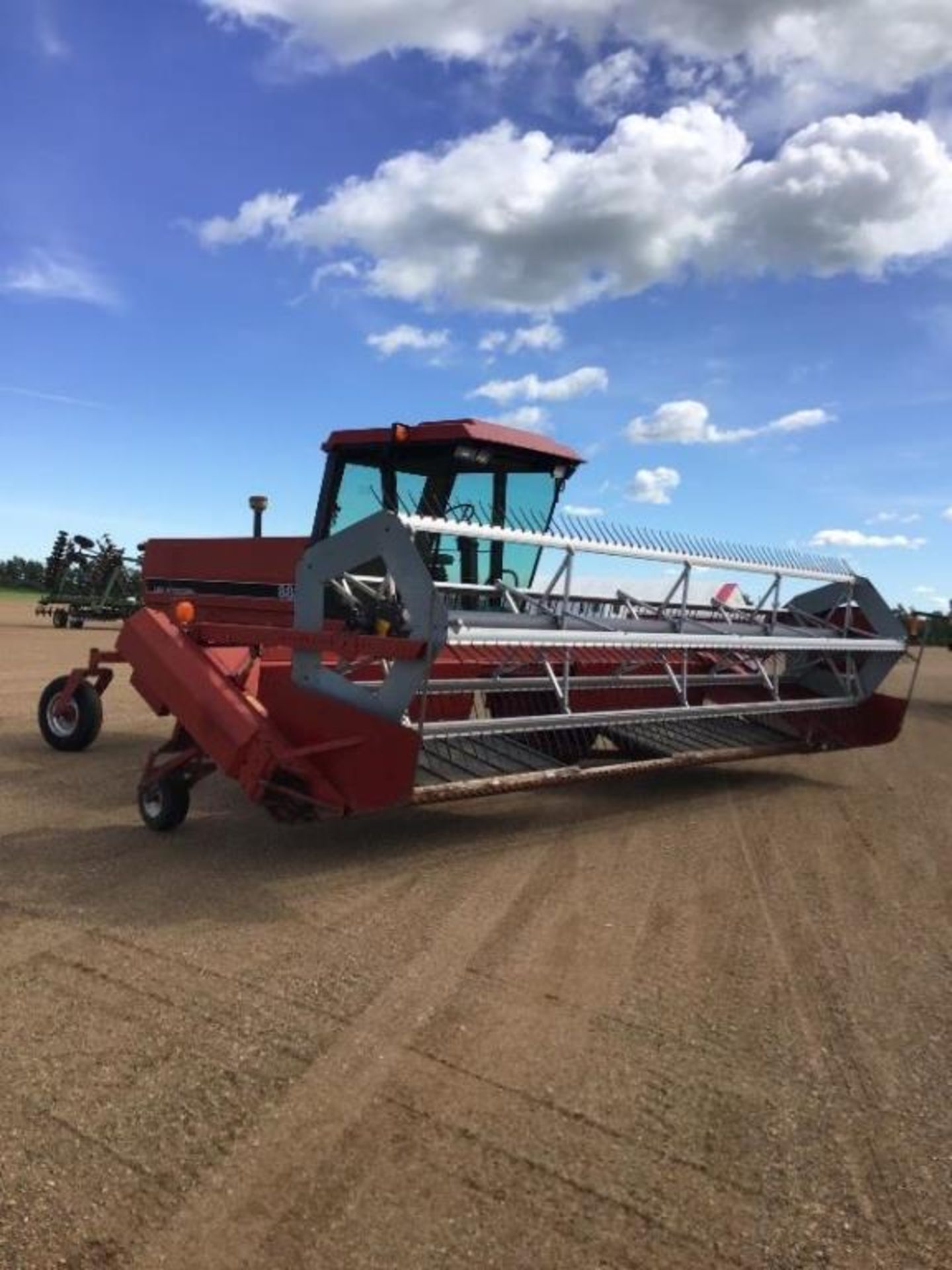 Case IH 8830 21.5Ft Swather Hydrostatic Drive, Gauge Wheels, hrs Unknown