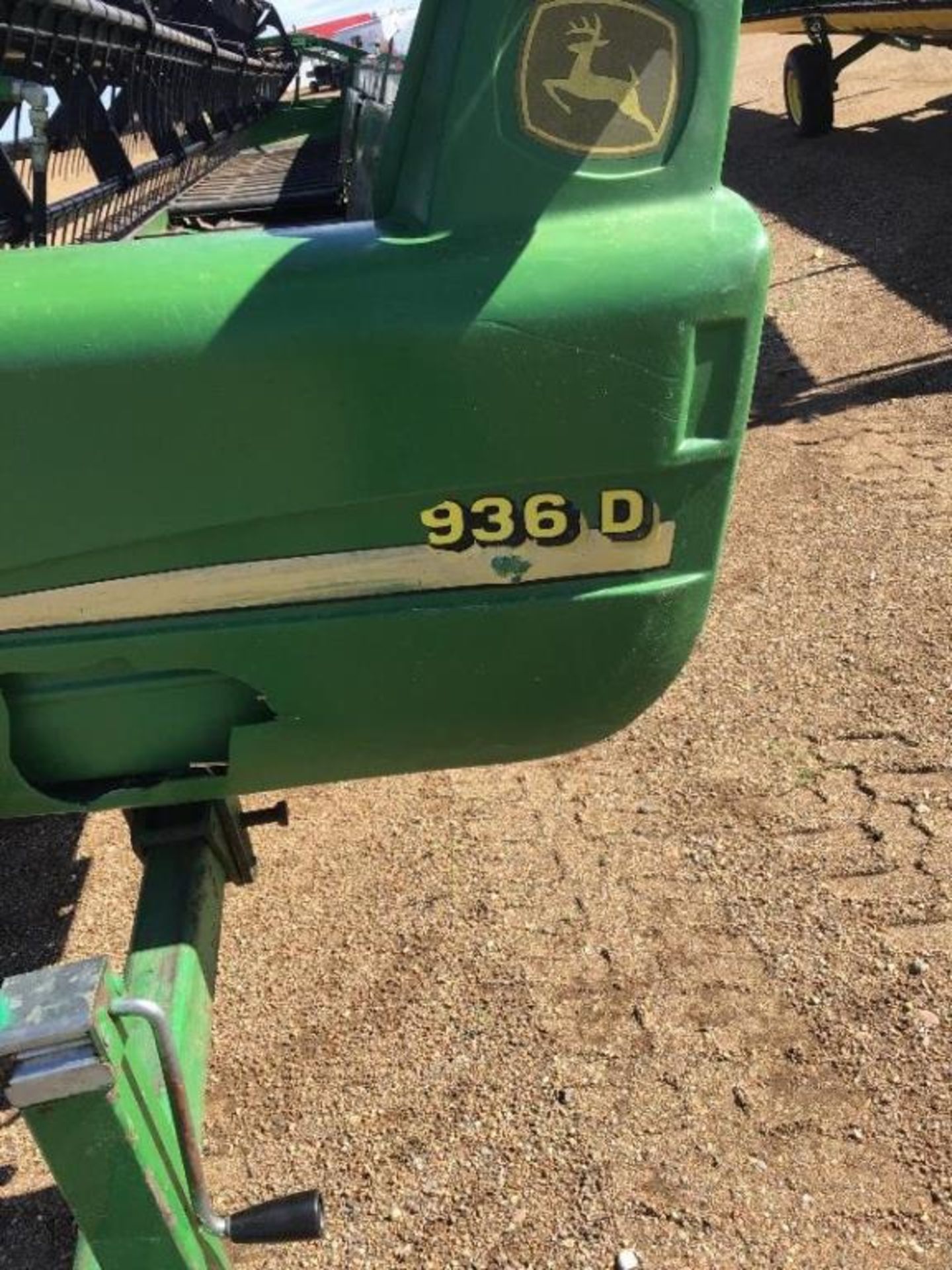 2004 John Deere 936D 36Ft Draper Header - Image 3 of 13