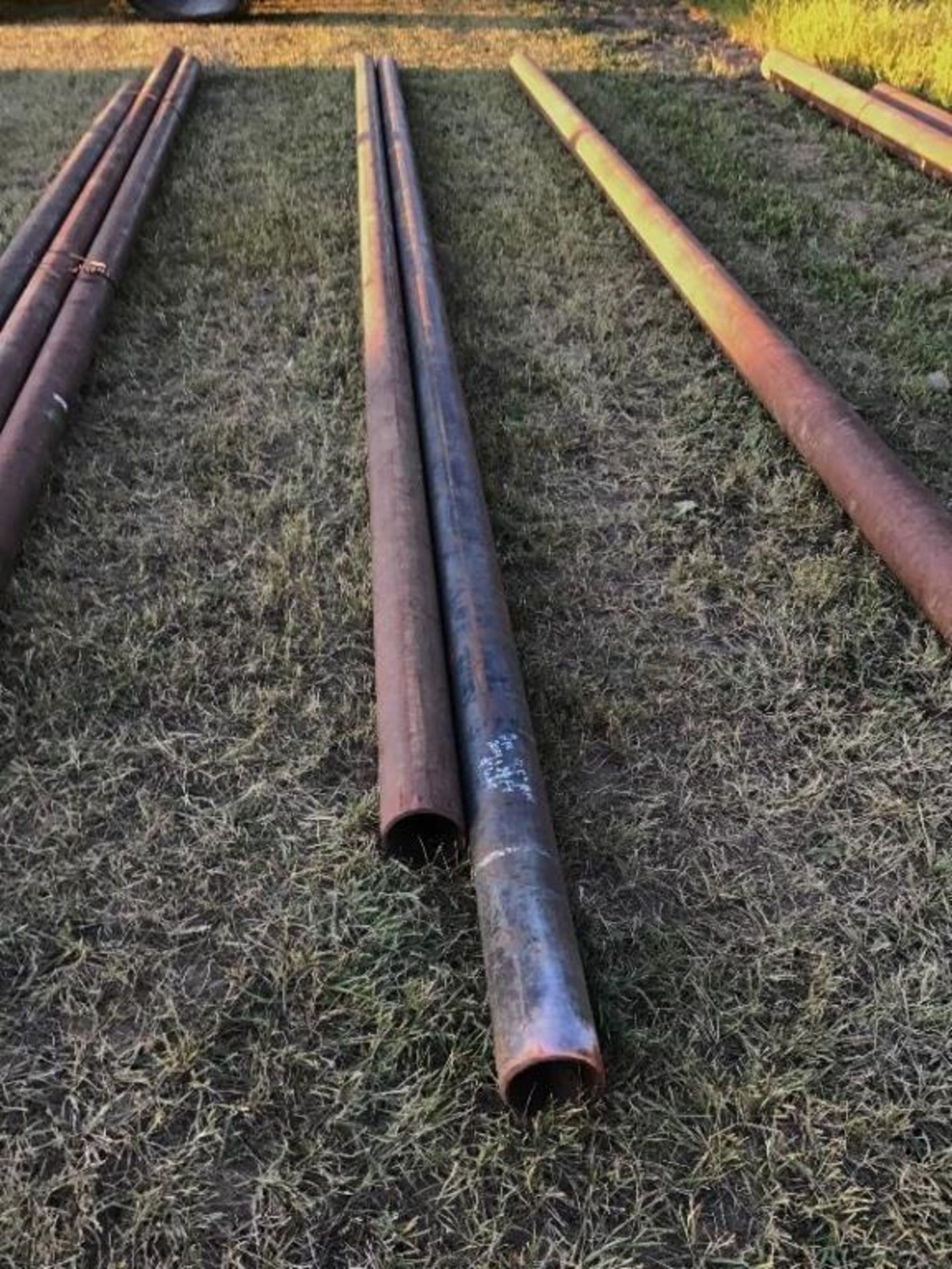 Lot of (2) 4.5in Pipe 1/4in Wall 21FT & 20Ft. Selling by the pc X 2.Lot #s' 55 & 56 Selling on Cho