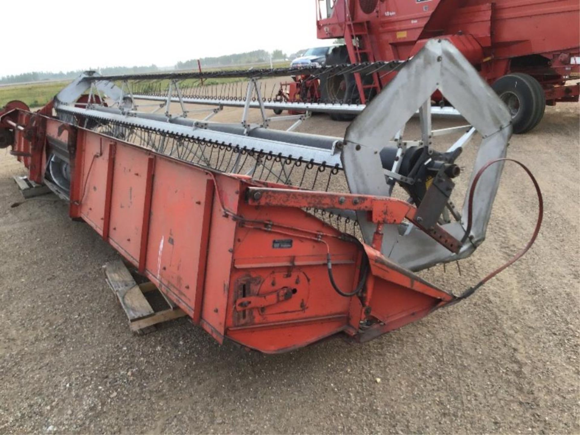 MF 23.5 Ft STR Cut Header - Image 5 of 6