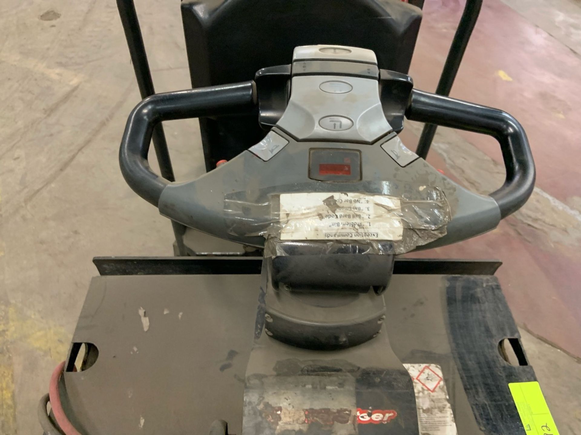Raymond Electric Pallet Jack model: 8510 Serial: 851-16-12783 Year: 2016 - Image 3 of 4