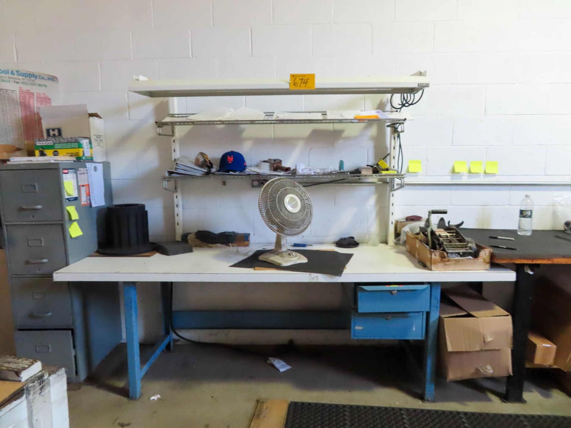 30" X 8' Work Station (No Contents)