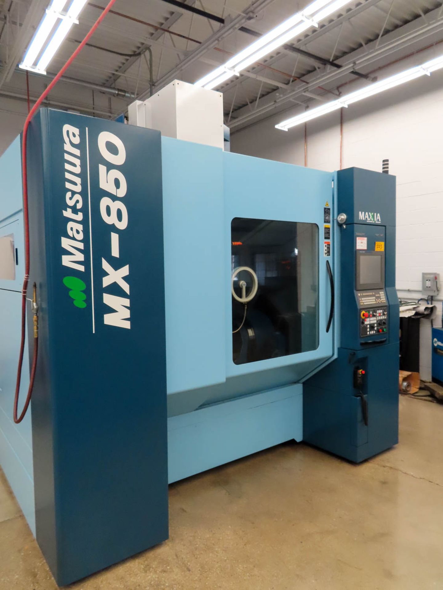 Matsuura MX-850 CNC 5-Axis CNC Vertical Machining Center, G-Tech 31i CNC, 19.68" Dia. (2014) - Image 2 of 11