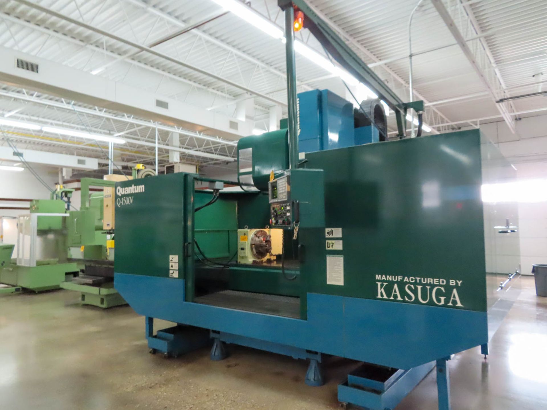 Kasuga Quantum Q-1500V CNC 4-Axis Vertical Machining Center, Fanuc 18iM CNC Controls (2000) - Image 5 of 15