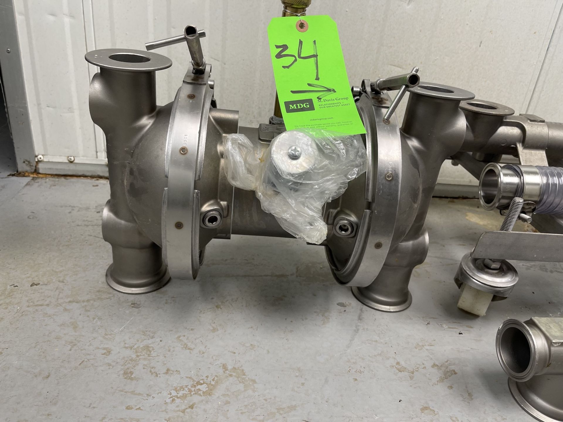 GRACO SANIFORCE 1650 S/S DIAPHRAGM PUMP, MODEL 05H15A, 100-378 GPM, 3120-8.2 MAX FLUID AND AIR PSI - Image 2 of 12