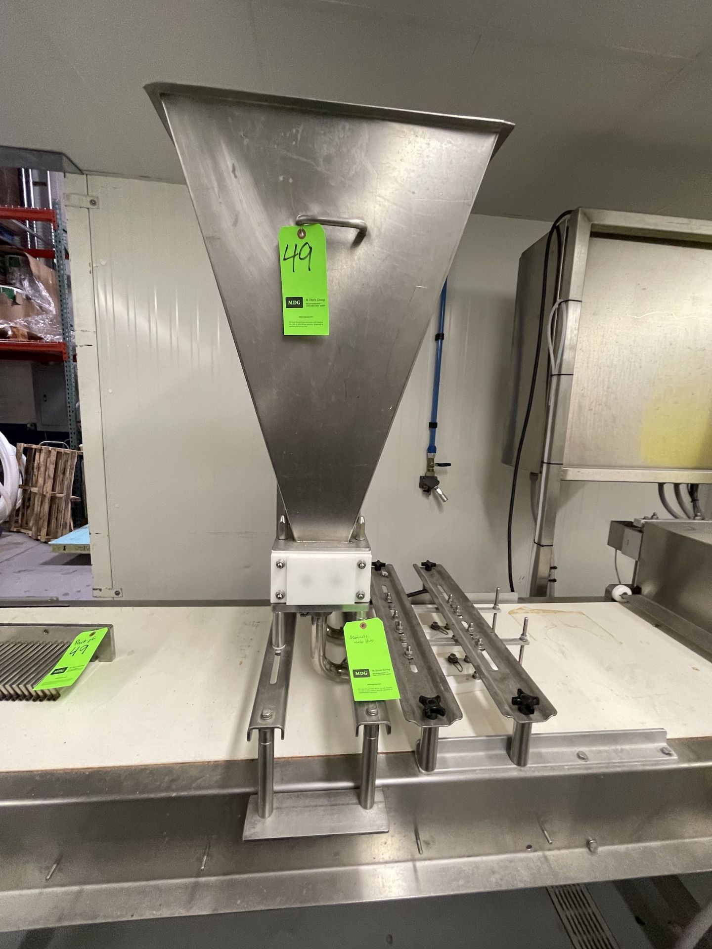 MBC FOOD MACHINERY CORP MANICOTTI AND LASAGNE LINE, 16-VALVE SAUCE APPLICATOR, EQUIPPED WITH - Image 4 of 39