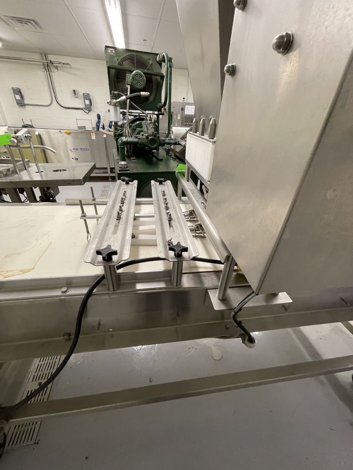 MBC FOOD MACHINERY CORP MANICOTTI AND LASAGNE LINE, 16-VALVE SAUCE APPLICATOR, EQUIPPED WITH - Image 27 of 39