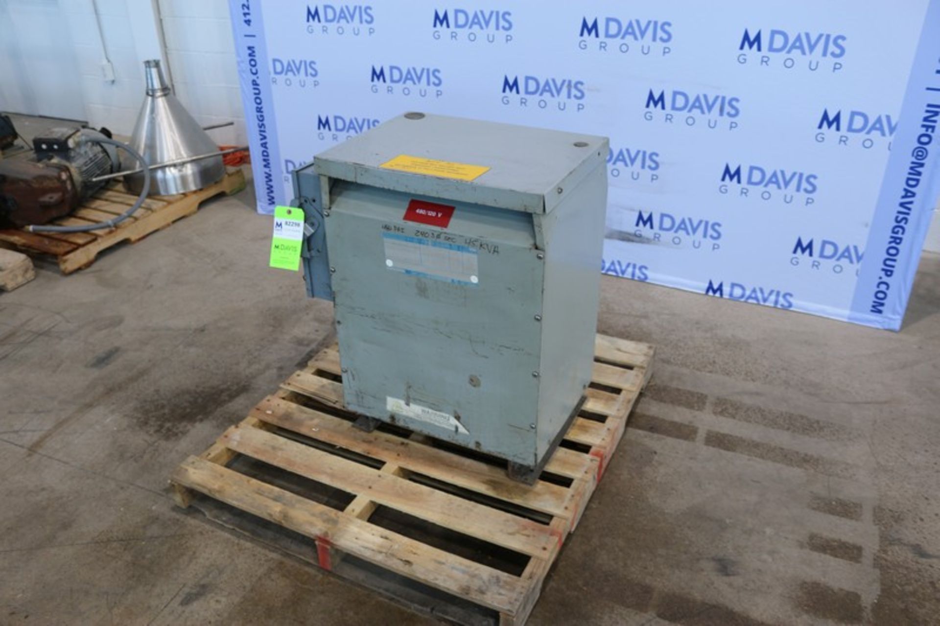 General Electric Transformer, M/N 8T23B3883Y, NEMA CLASS AA DRY TYPE(INV#82298)(Located @ the MDG - Bild 2 aus 5