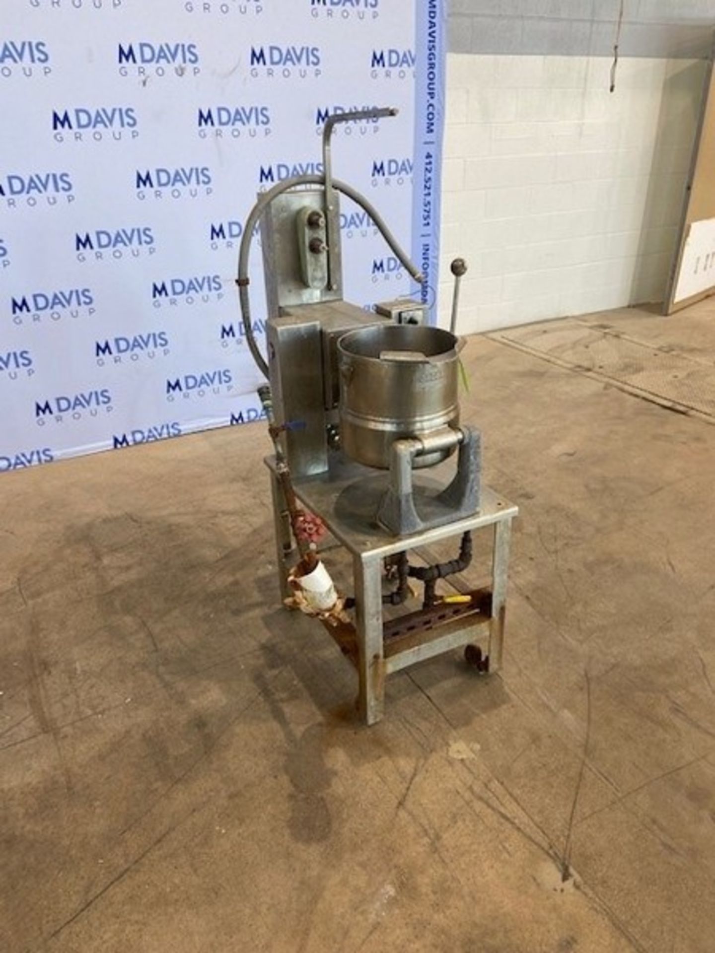 Groen S/S Kettle, M/N TDC/TA/1-20, MAX. W.P. 70 PSI @ 325 F, with Tilt, Mounted on Frame (INV# - Image 2 of 7
