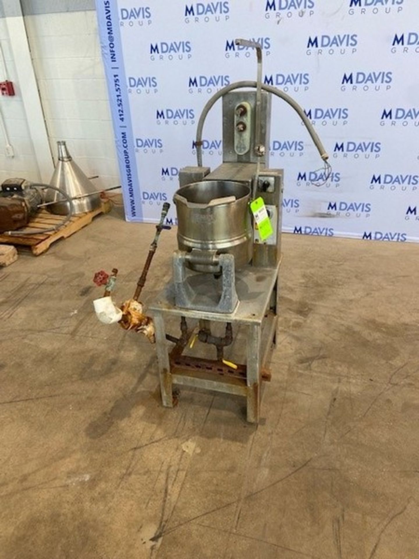 Groen S/S Kettle, M/N TDC/TA/1-20, MAX. W.P. 70 PSI @ 325 F, with Tilt, Mounted on Frame (INV#