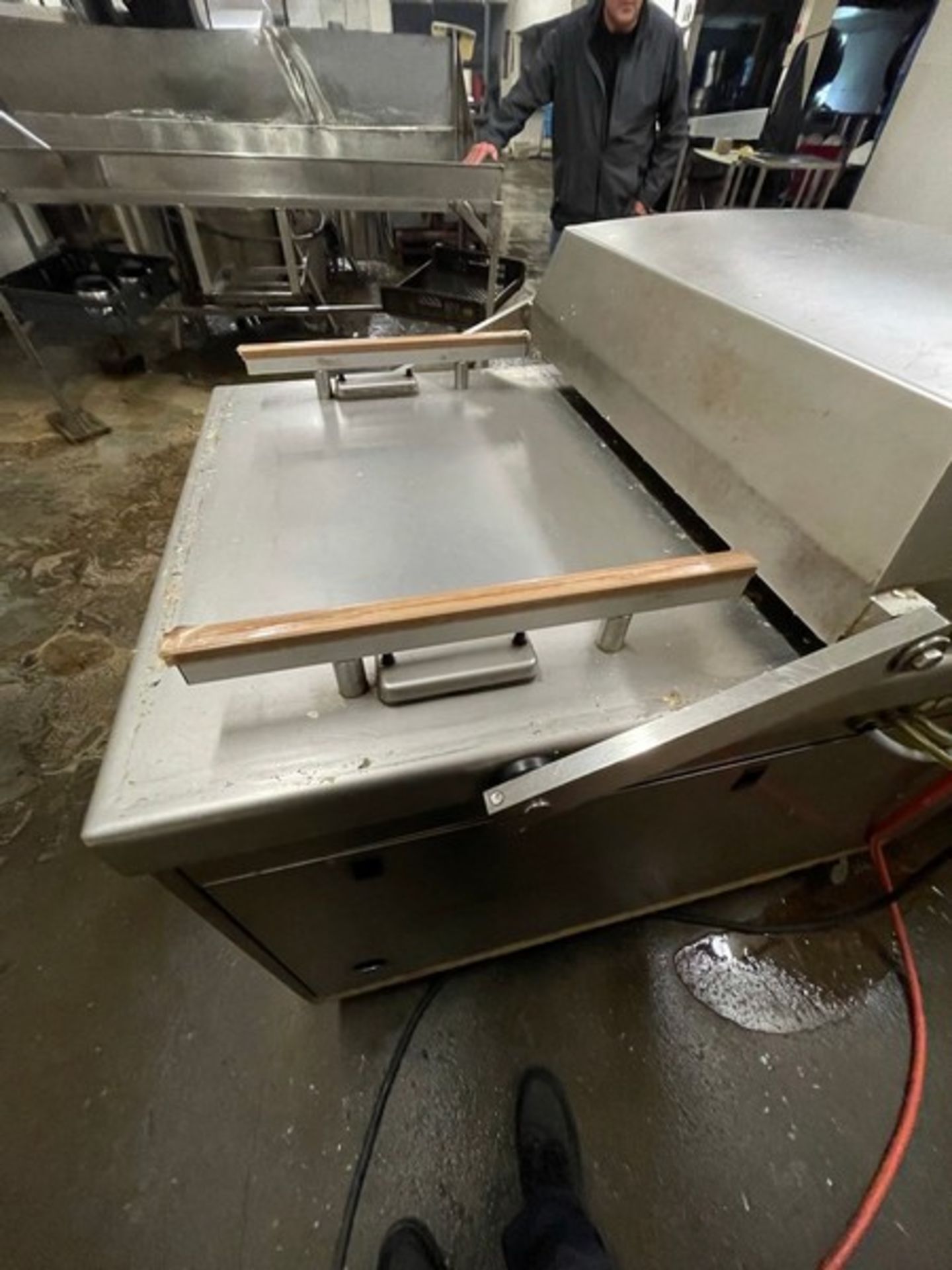 MULTIVAC CHAMBER SEALER, MODEL C450, S/N 105643, CHAMBER APPROX. 26" X 22", ONBOARD VACUUM PUMP, 220 - Image 13 of 23