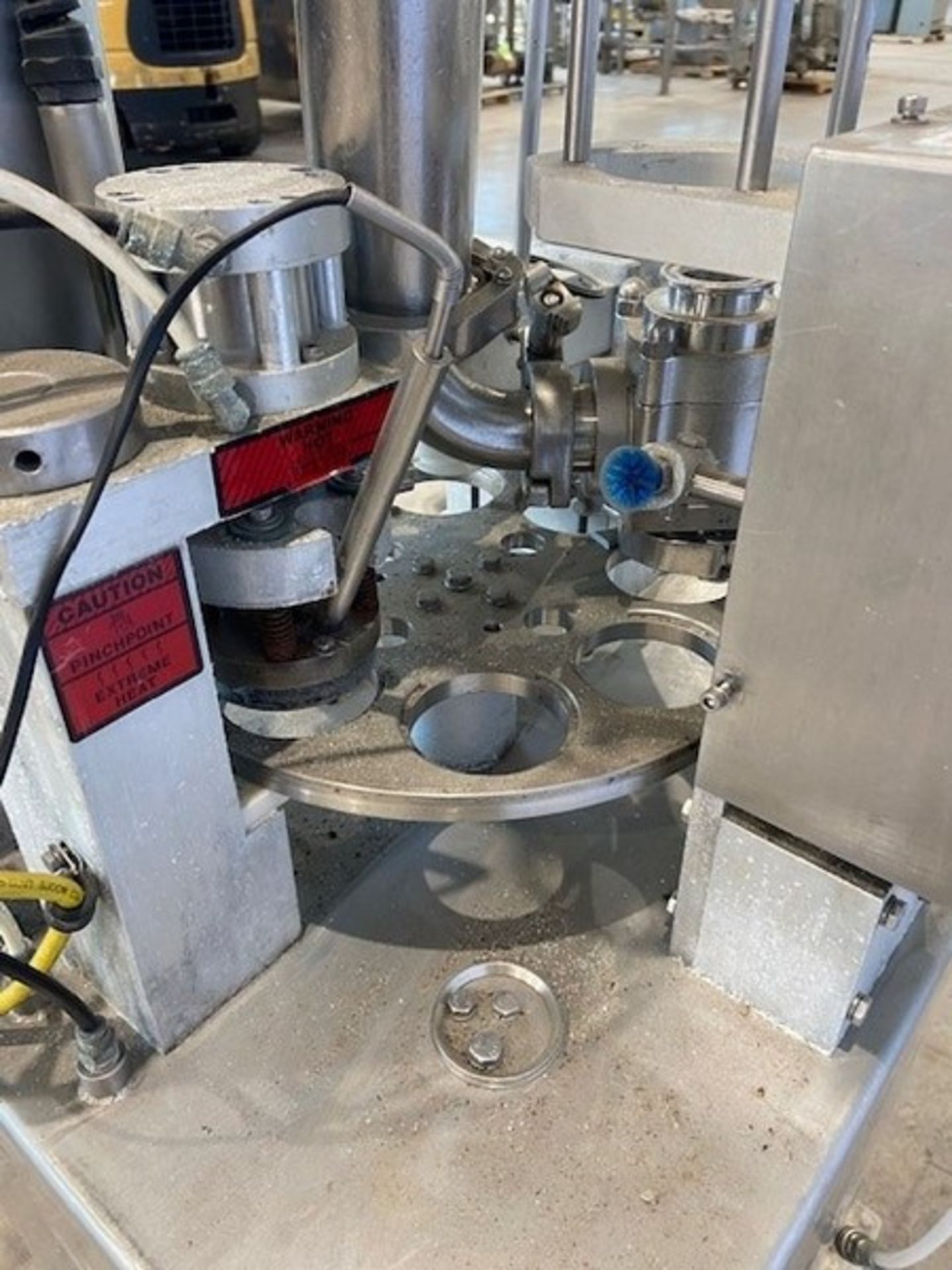 World Cup 8-Station Cup Filler, with Tamper Evident Station (NOTE: Missing Legs & Some Panels) ( - Image 5 of 6