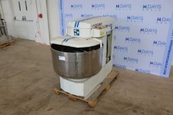 Sancassiano 130 Kg S/S Mixer, Typo: IMPASTATRICE S.F., S/N 3906, 220 Volts, 3 Phase, with S/S Mixing