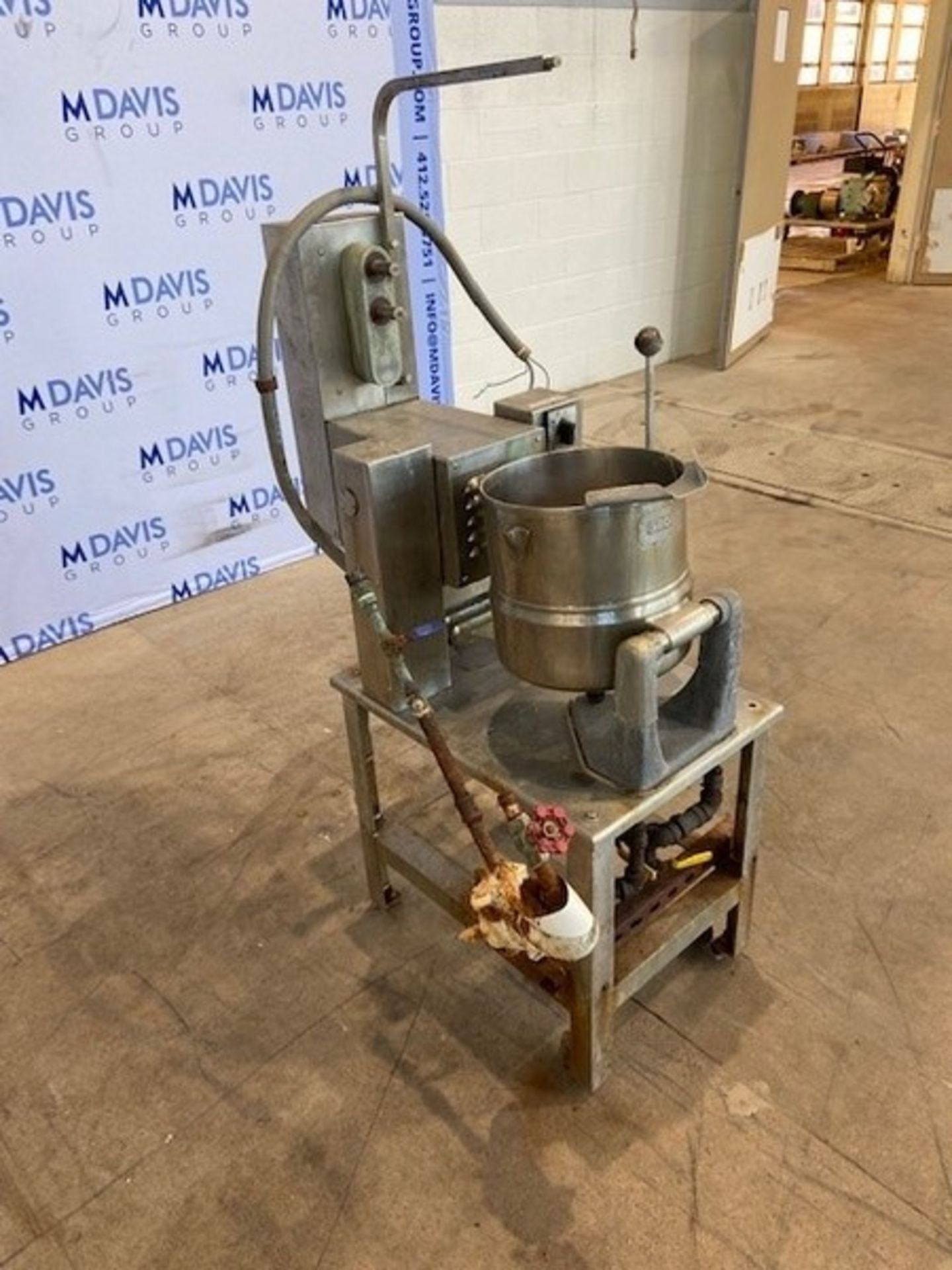 Groen S/S Kettle, M/N TDC/TA/1-20, MAX. W.P. 70 PSI @ 325 F, with Tilt, Mounted on Frame (INV# - Image 7 of 7