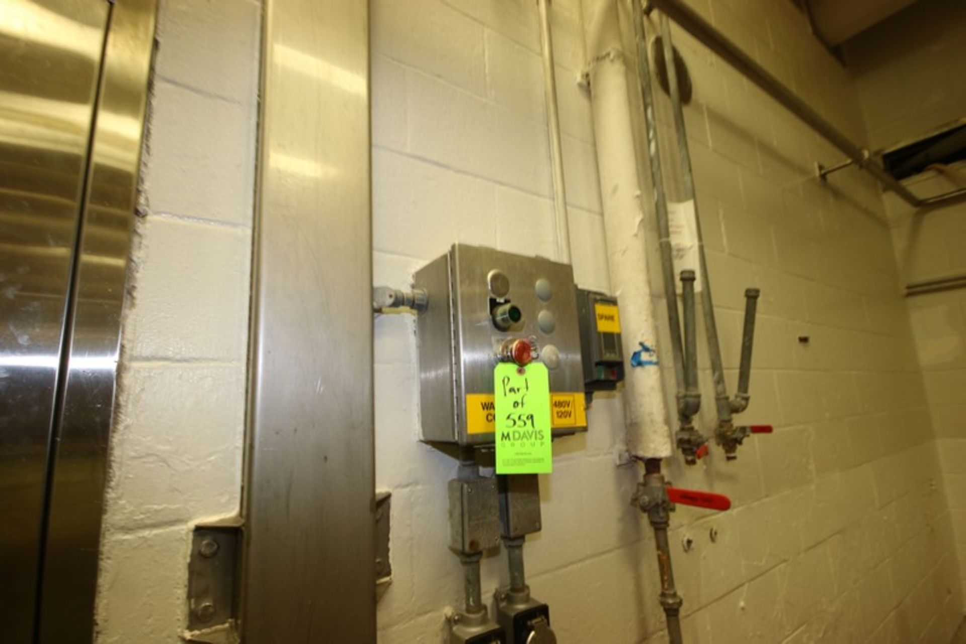 Hose Reel, Wall Mounted, with (5) Additional Wall Mounted S/S Panels (LOCATED IN CHAMPAIGN, IL) ( - Image 6 of 6