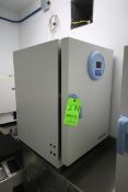 VWR Incubator, with Glass Internal Divider (LOCATED IN SAHUARITA, AZ) (RIGGING, LOADING, & SITE