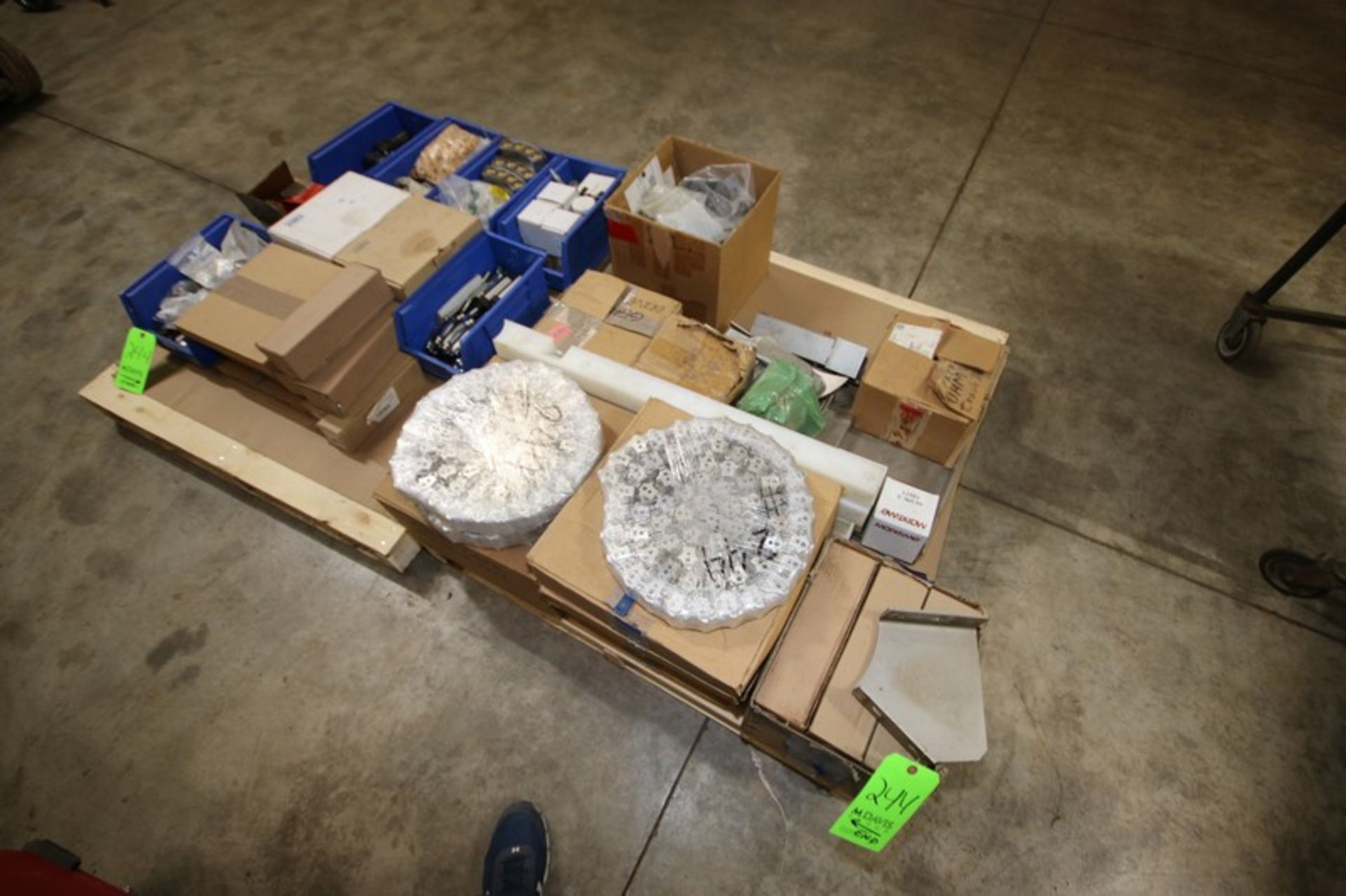 (2) Pallets of Cracker Parts, Includes Chains, Pneumatic Cylinders, Gauges, & Other Parts (LOCATED - Image 2 of 5