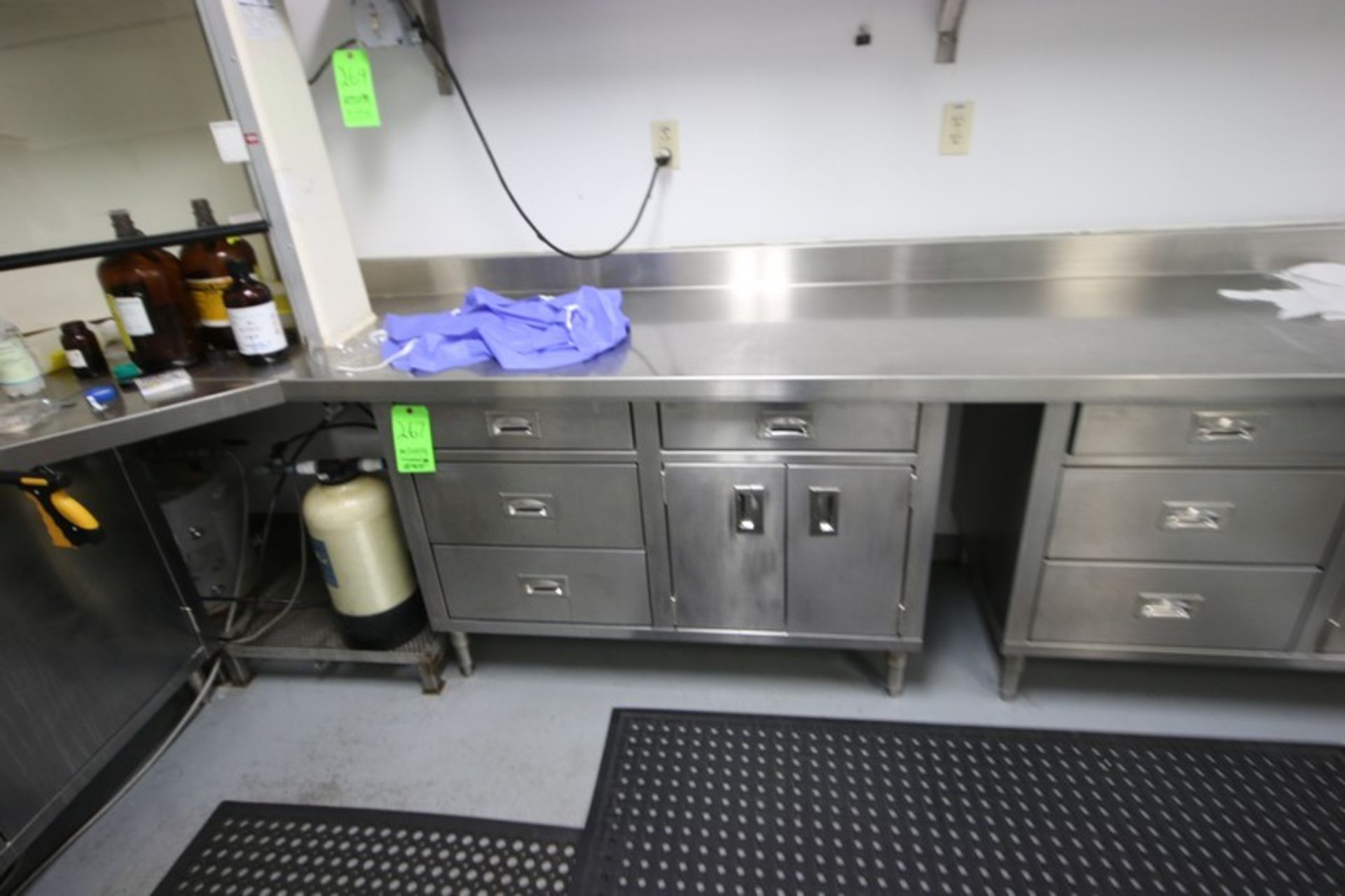 S/S Lab Counter, with Bottom Storage Shelves, Overall Dims.: Aprox. 90 ft. L x 25" W Counter Width x - Image 2 of 4